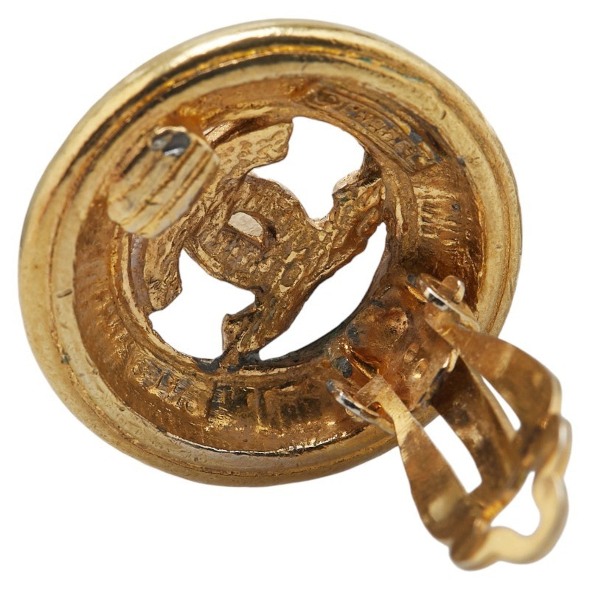 CC Logo Round Clip-On Earrings Metal Gold-Tone Metal