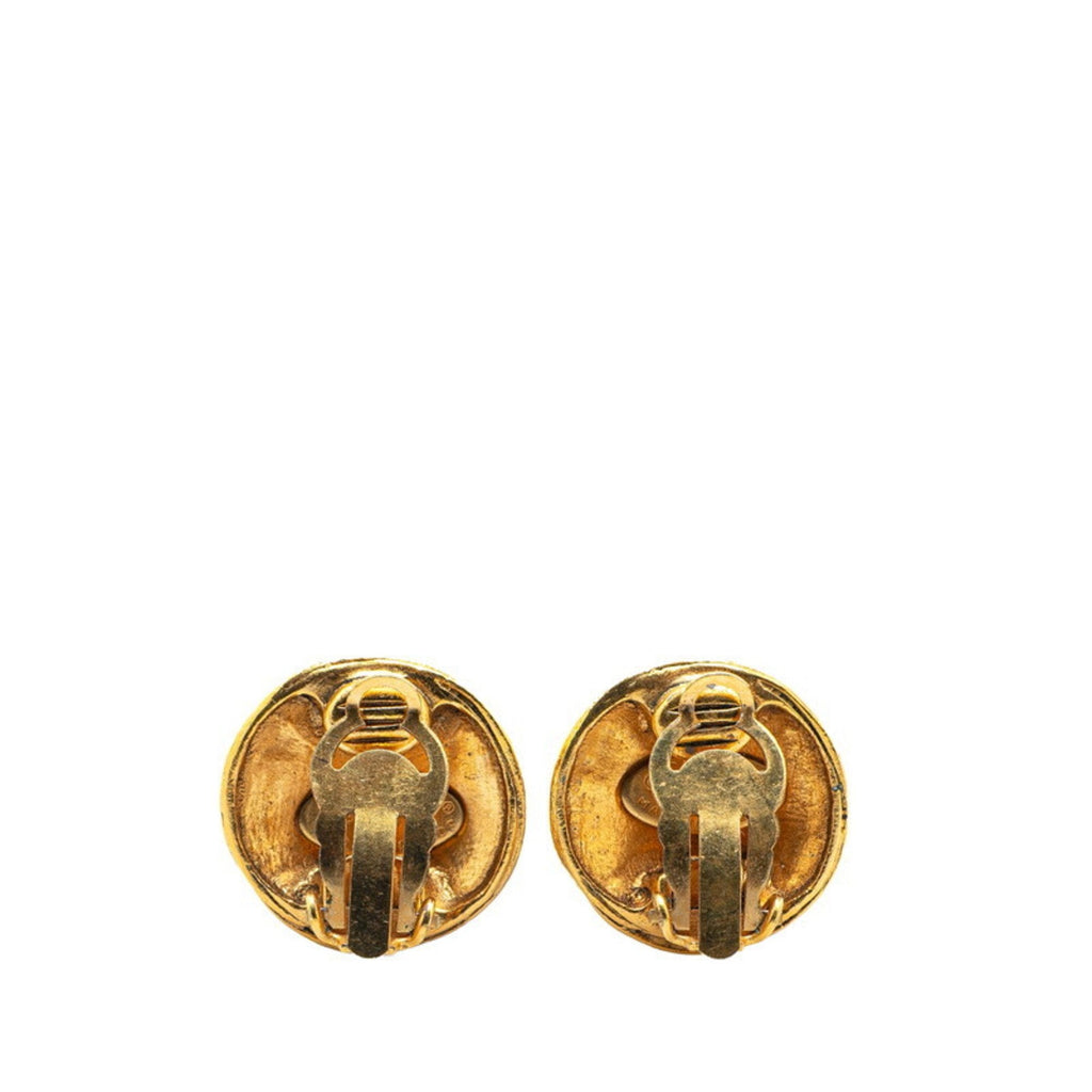 CC Logo Round Clip-On Earrings Metal Gold-Tone Metal