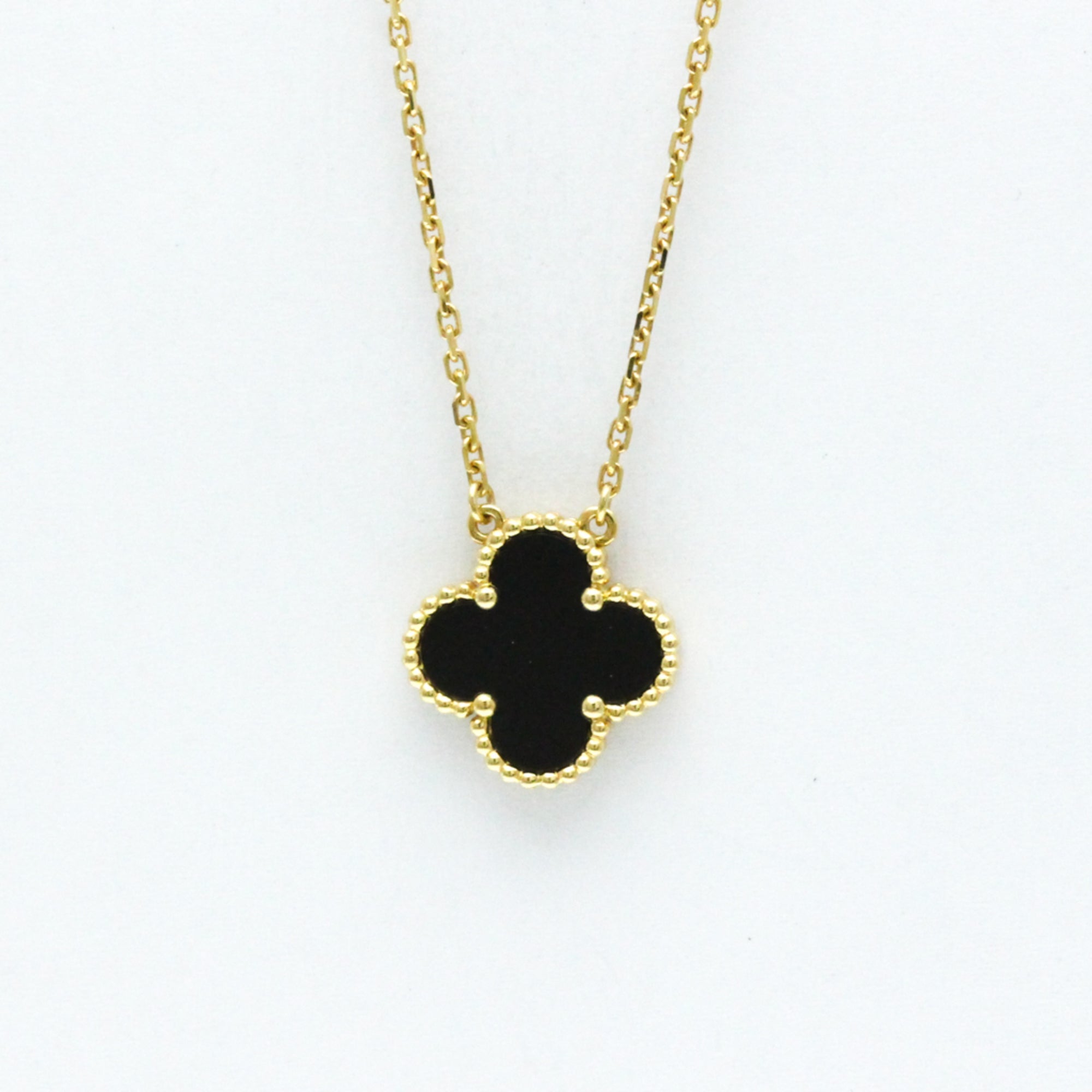 Vintage Alhambra Pendant Necklace 18K Yellow Gold and Onyx
