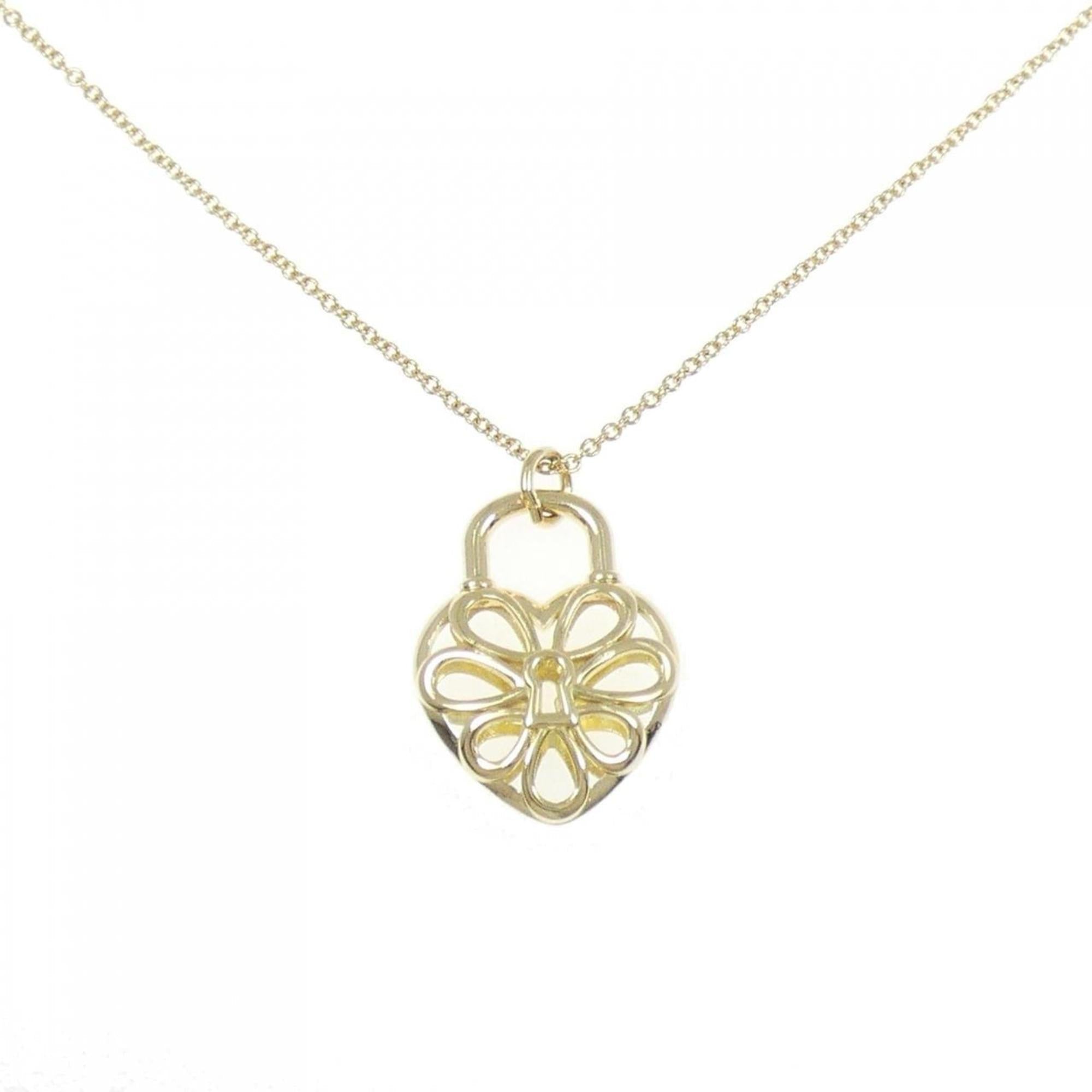 Filigree Heart Pendant Necklace 18K Yellow Gold