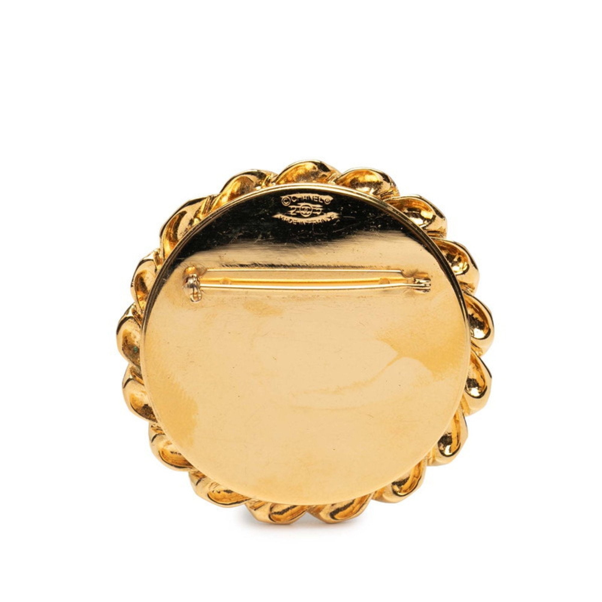 CC Logo Round Brooch Metal