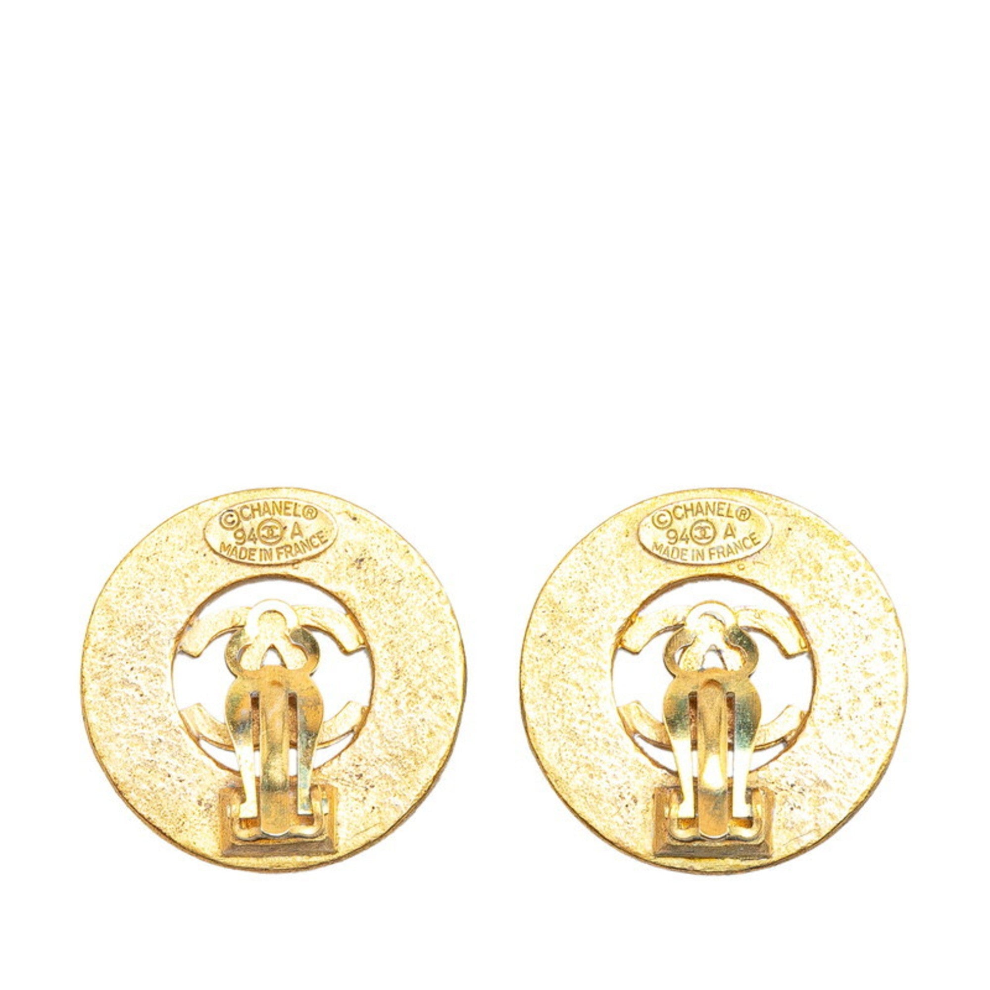 CC Logo Clip-On Earrings Metal Gold-Tone Metal