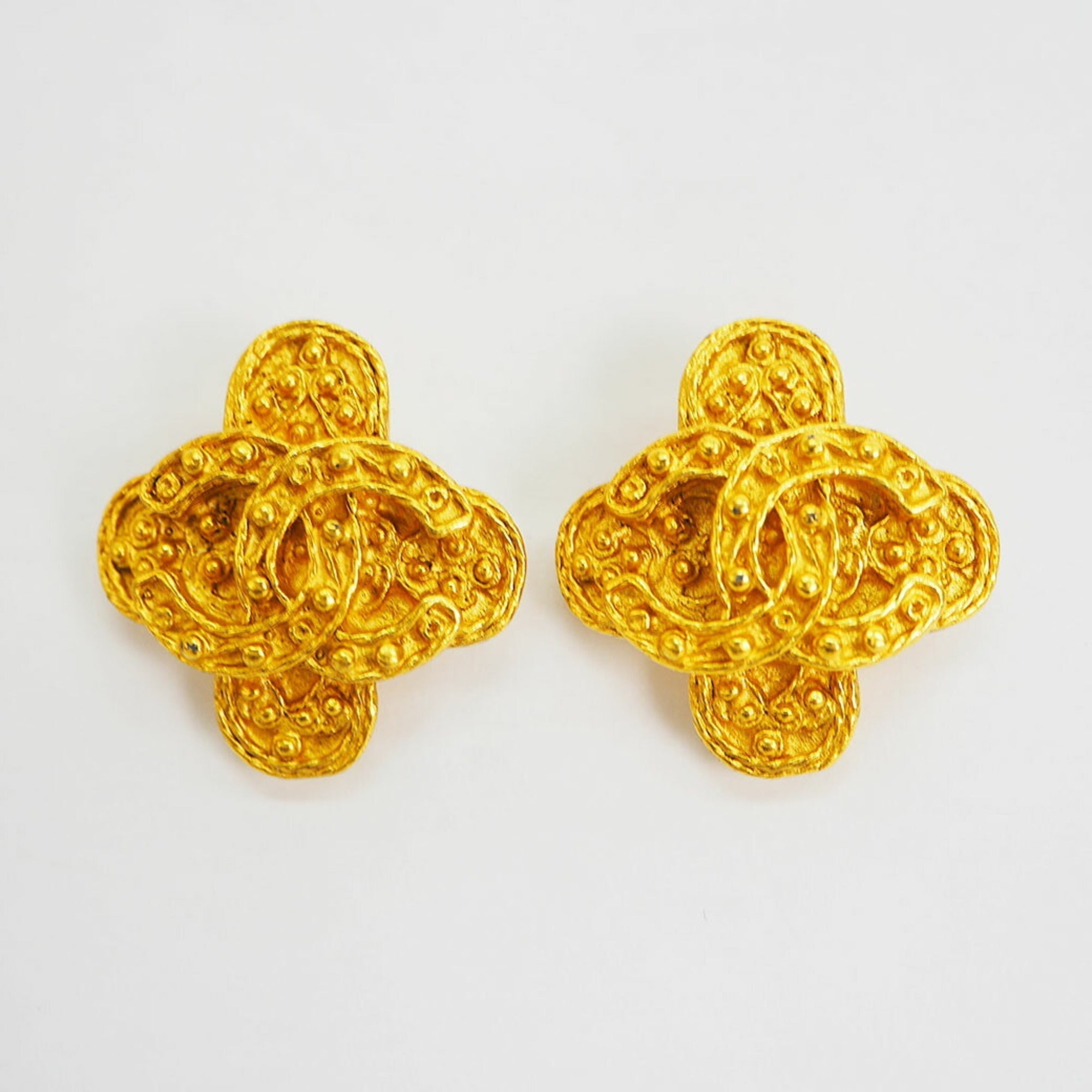 Vintage Earrings Gold-Tone Metal