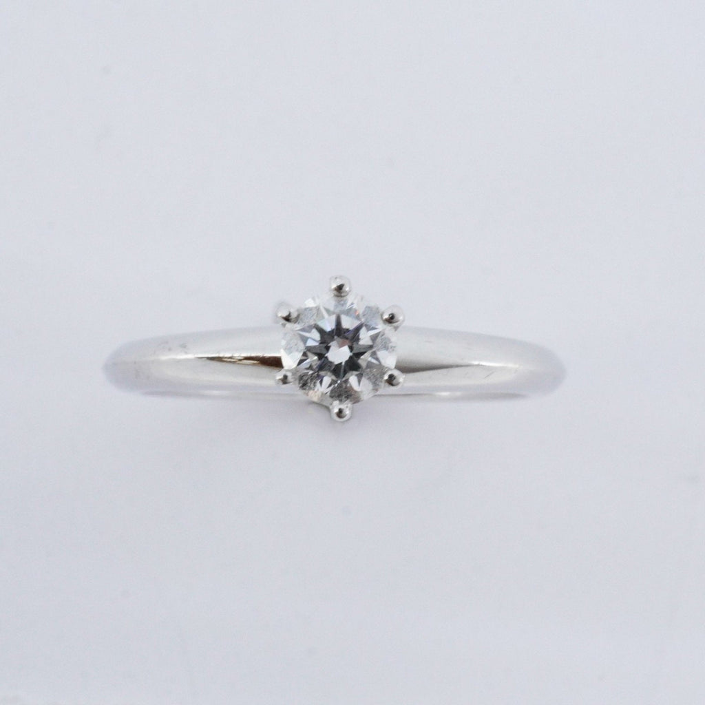Solitaire Ring Platinum with Diamond