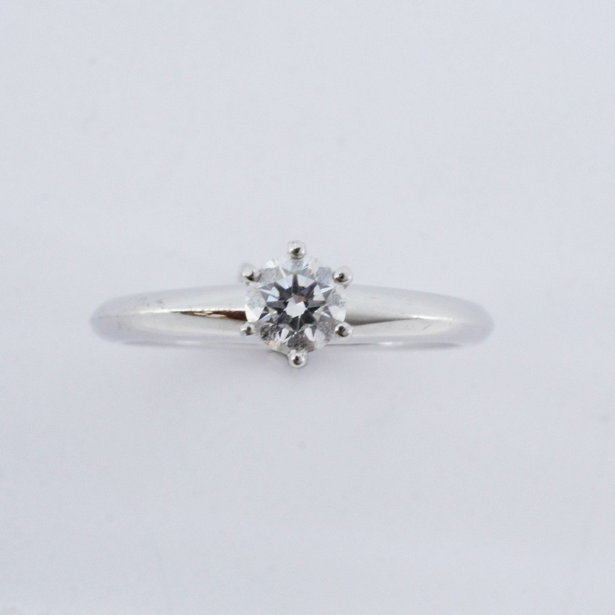 Solitaire Ring Platinum with Diamond