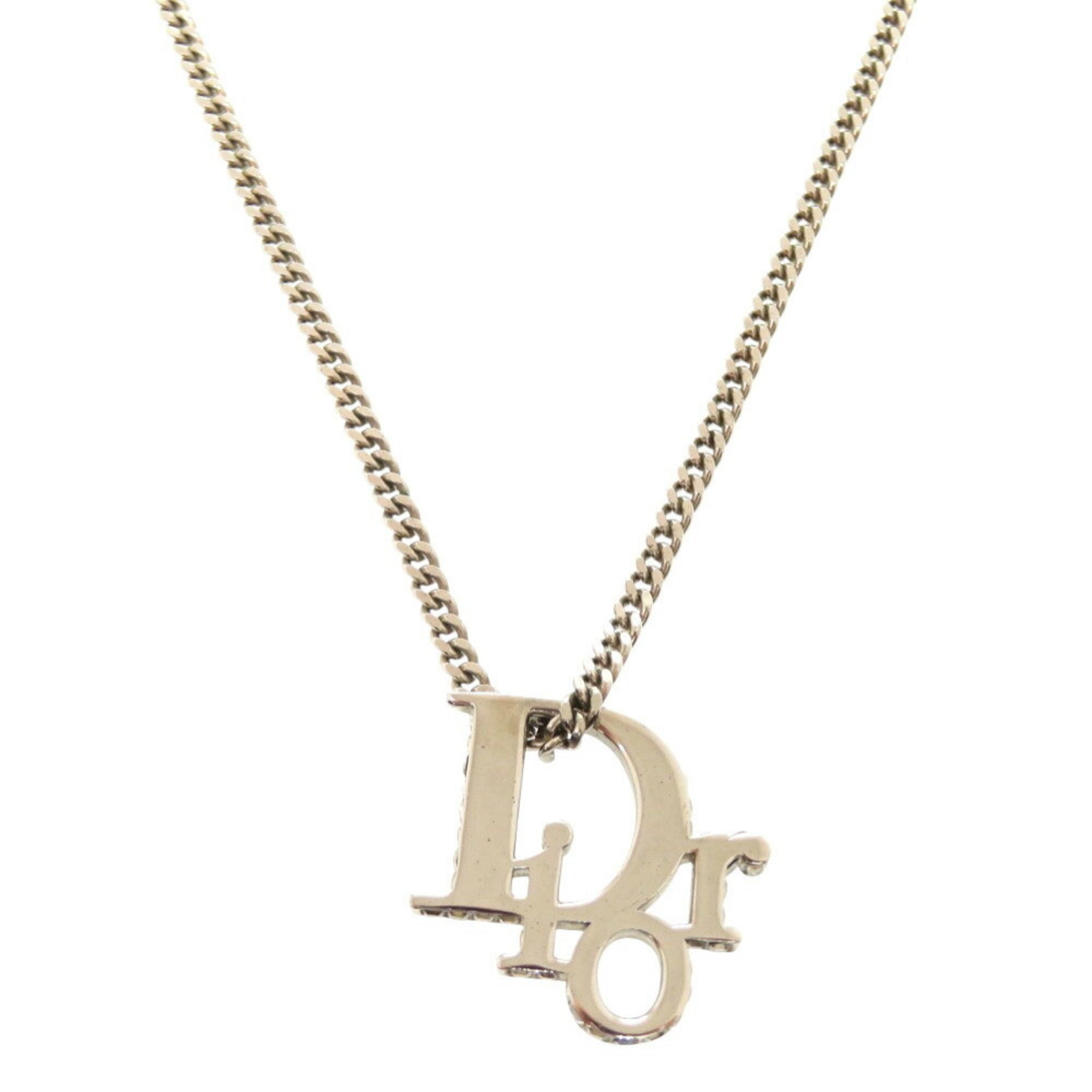 Pendant Necklace Silver Metal