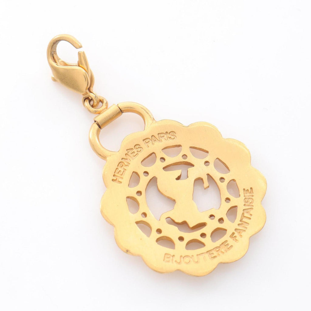 Cheval Fleur Pendant Necklace Gold Plated