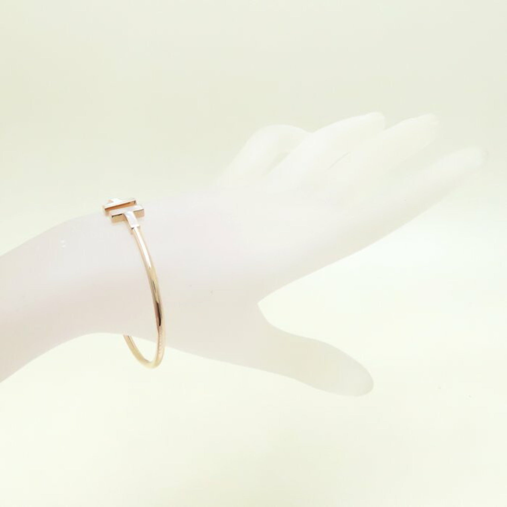 Bangle 18K Rose Gold Medium with Mother of Pearl Bracelet