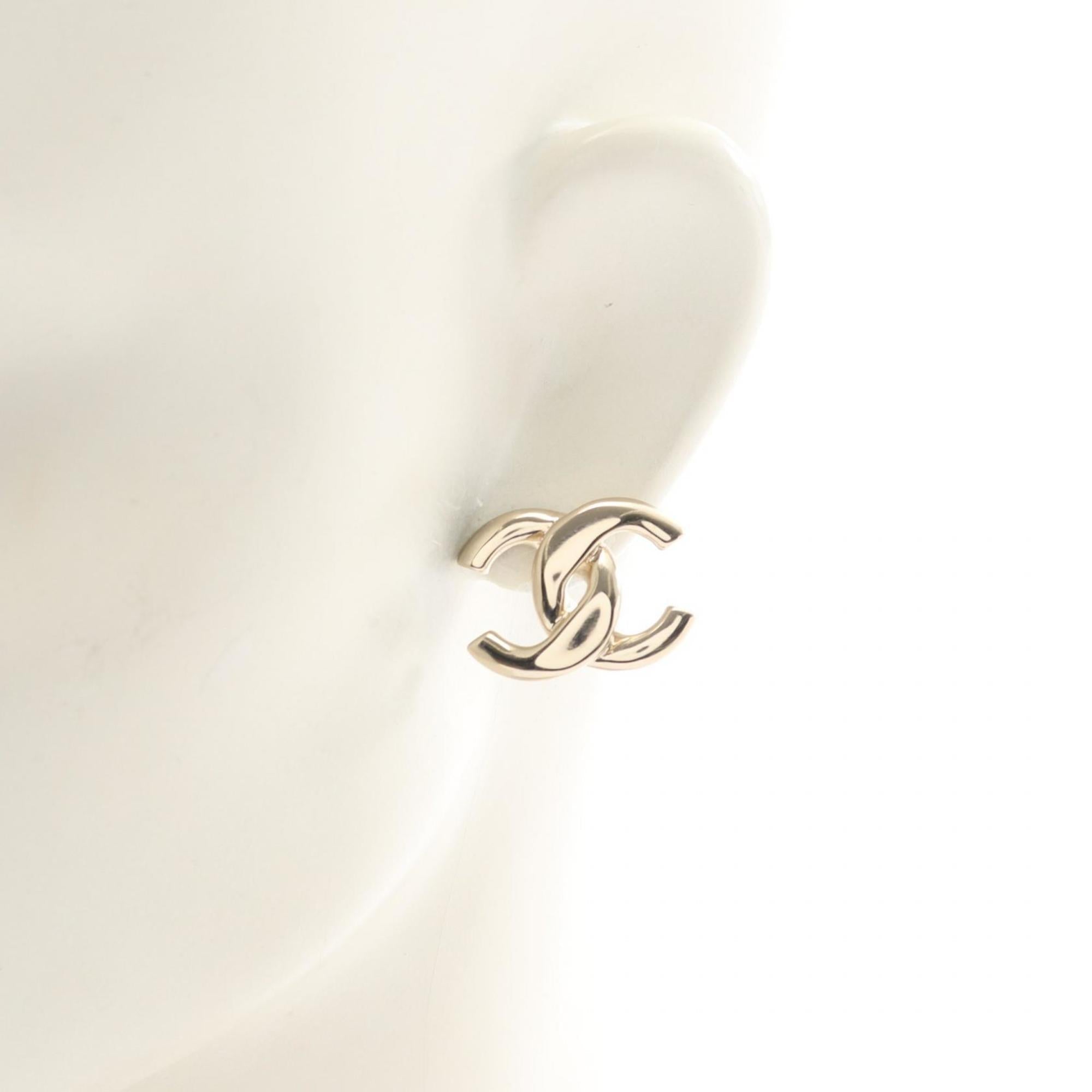 CC Logo Earrings Metal Gold-Tone Metal