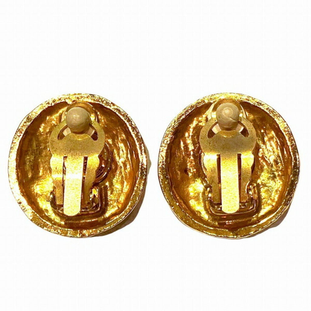 CC Logo Clip-On Earrings Metal Gold-Tone Metal