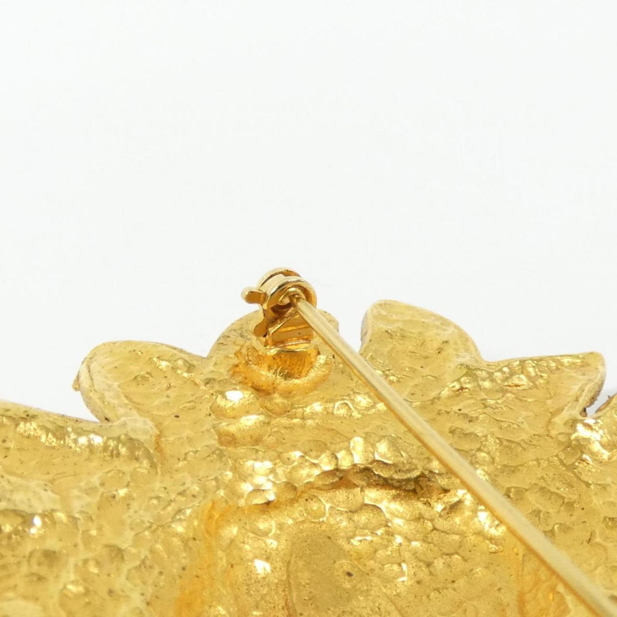 Brooch Gold-Tone Metal