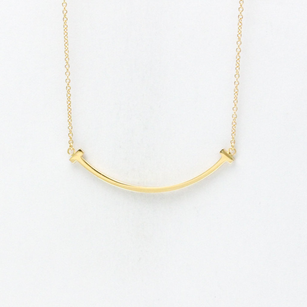 T Smile Pendant Necklace 18K Yellow Gold