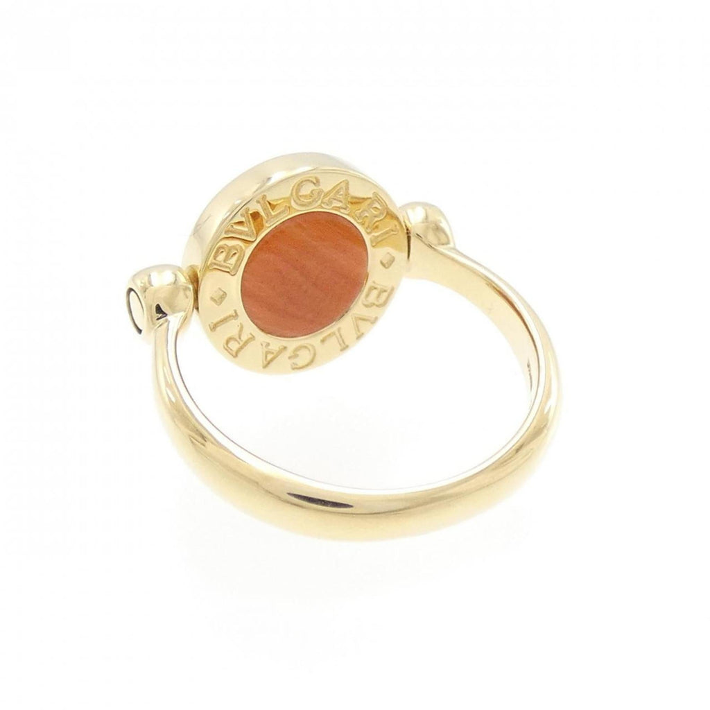 Ring 18K Yellow Gold with Coral and Onyx