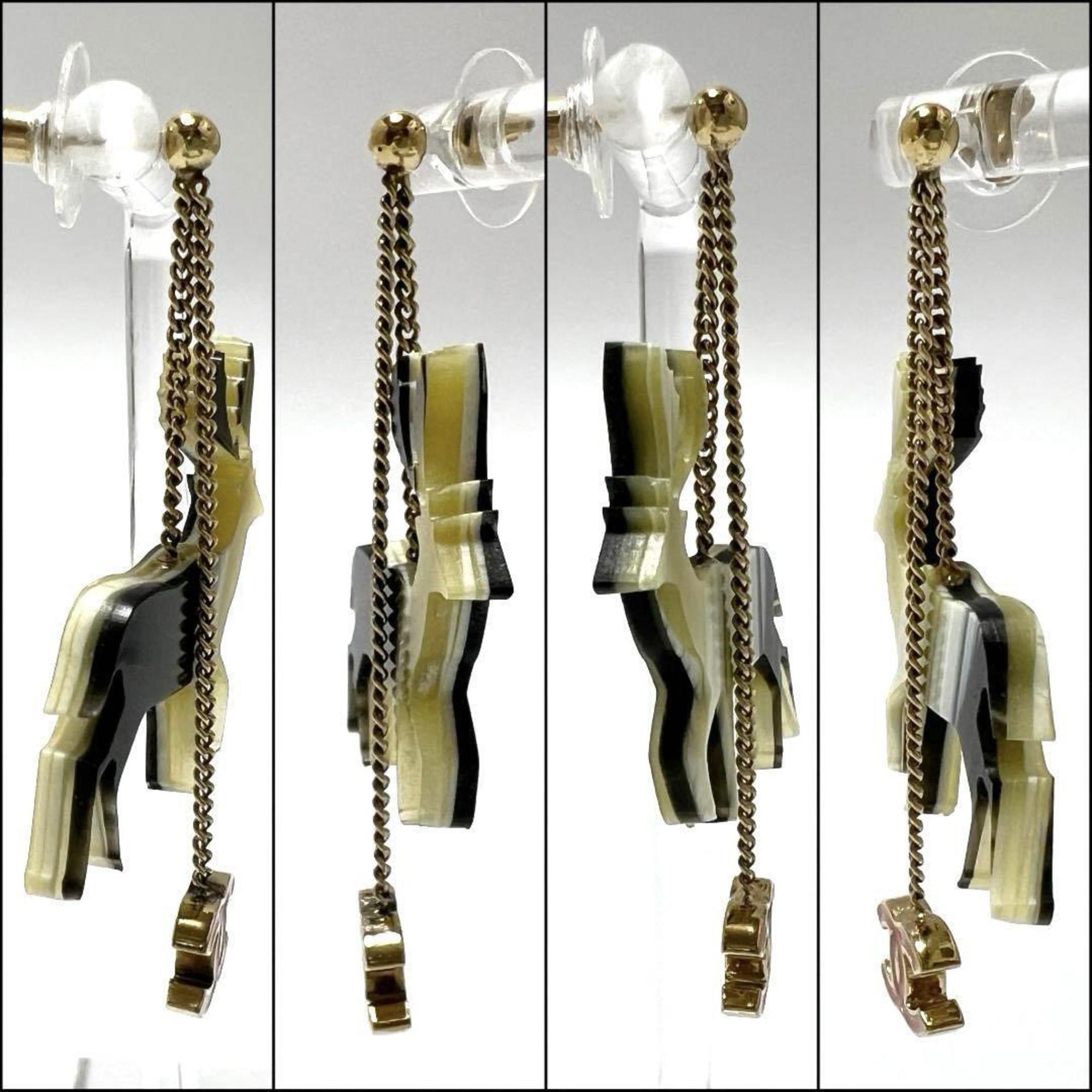 Earrings Metal