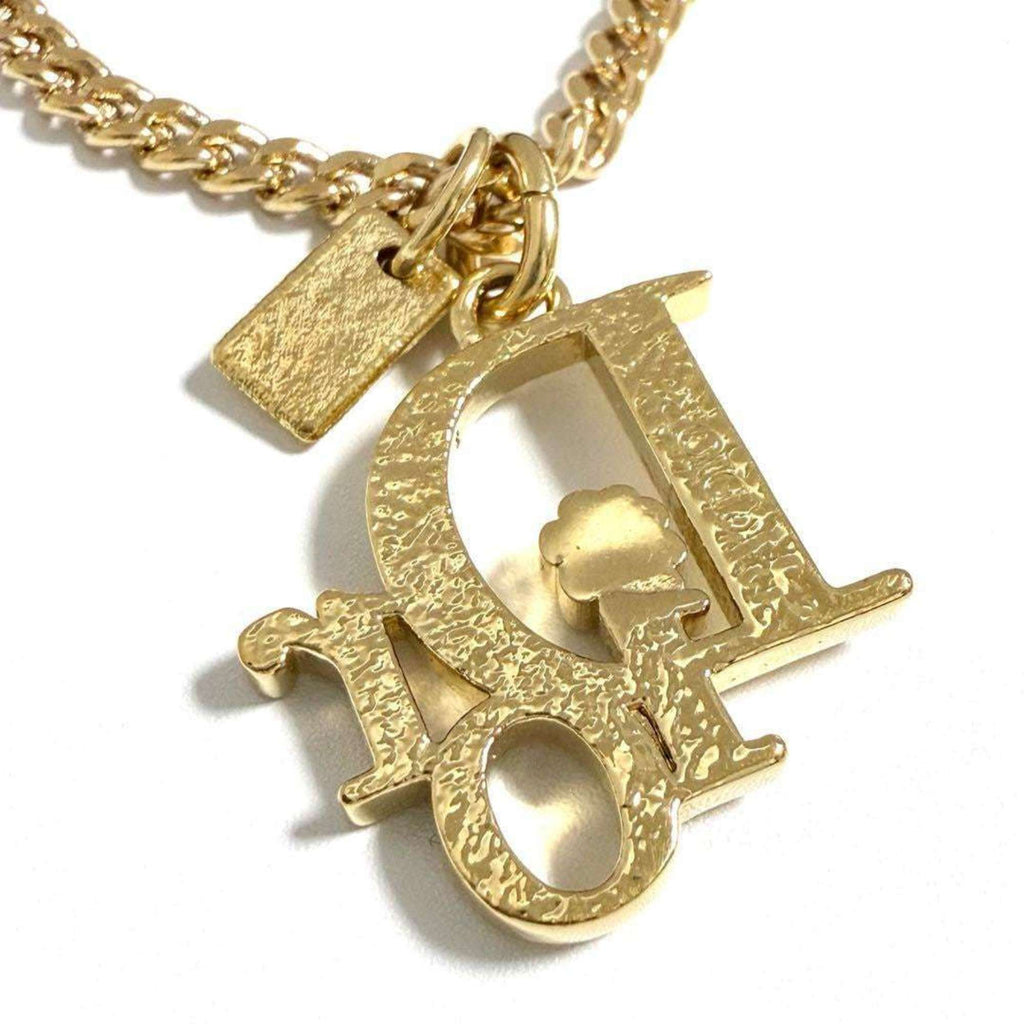 Pendant Necklace Metal and Rhinestone