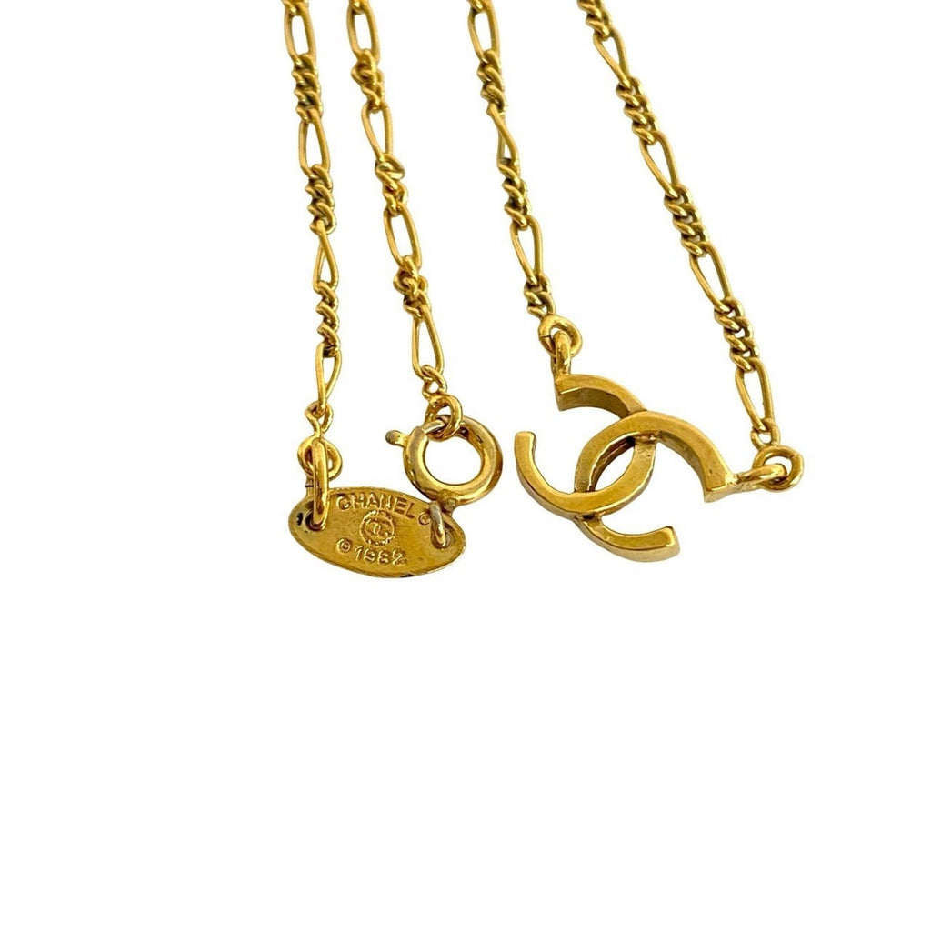 CC Logo Pendant Necklace Metal