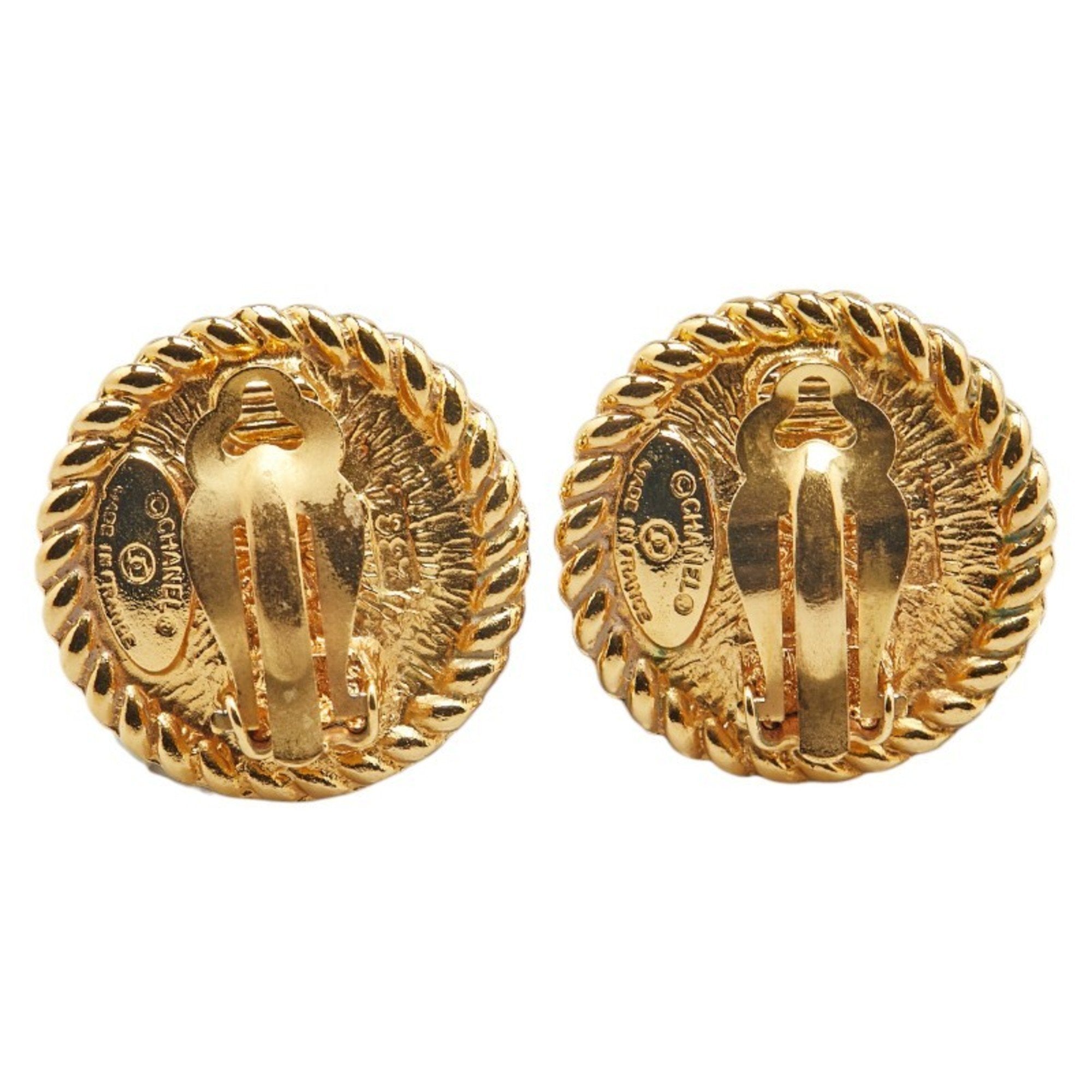 CC Logo Clip-On Earrings Metal Gold-Tone Metal