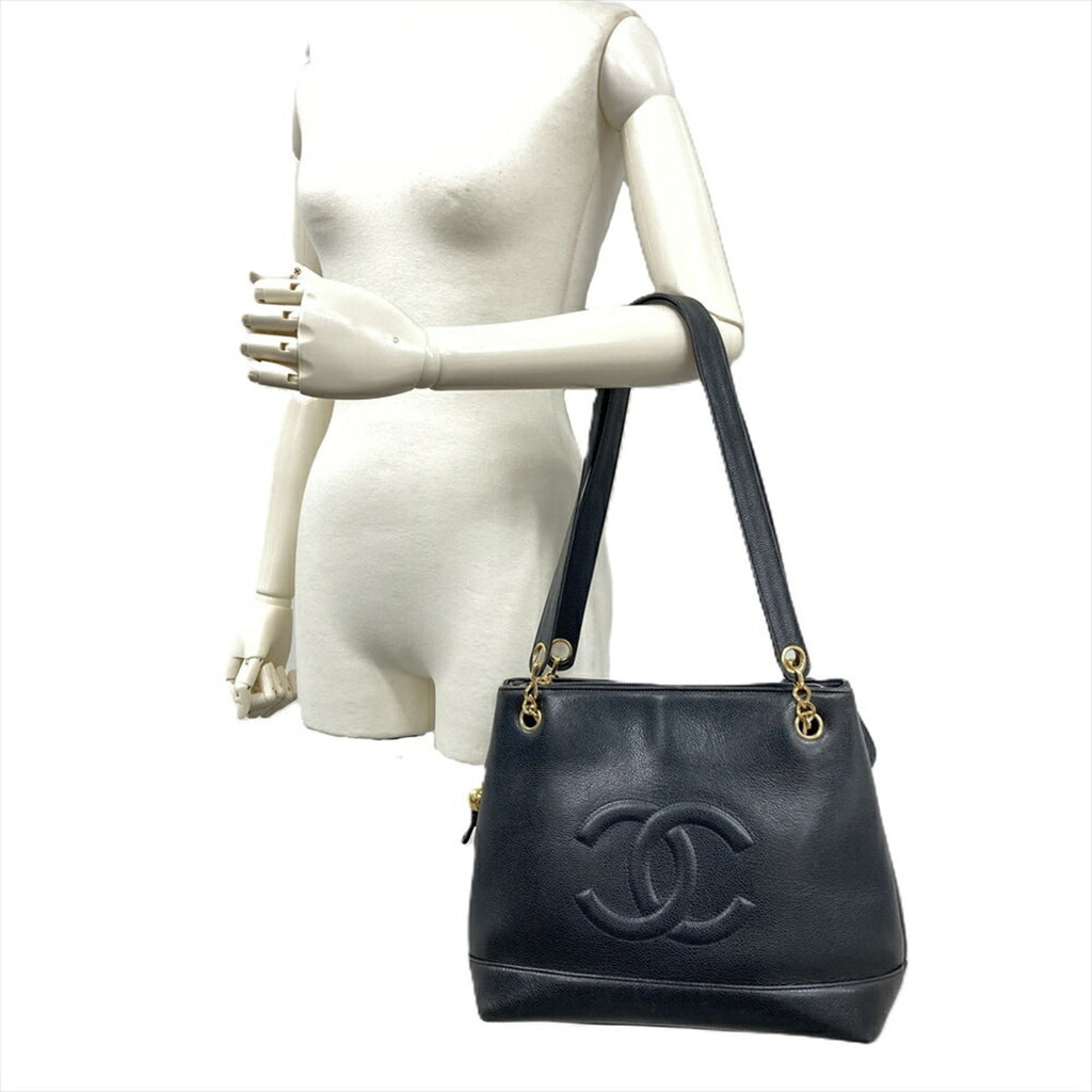 Vintage Timeless Chain Shoulder Bag Caviar Medium