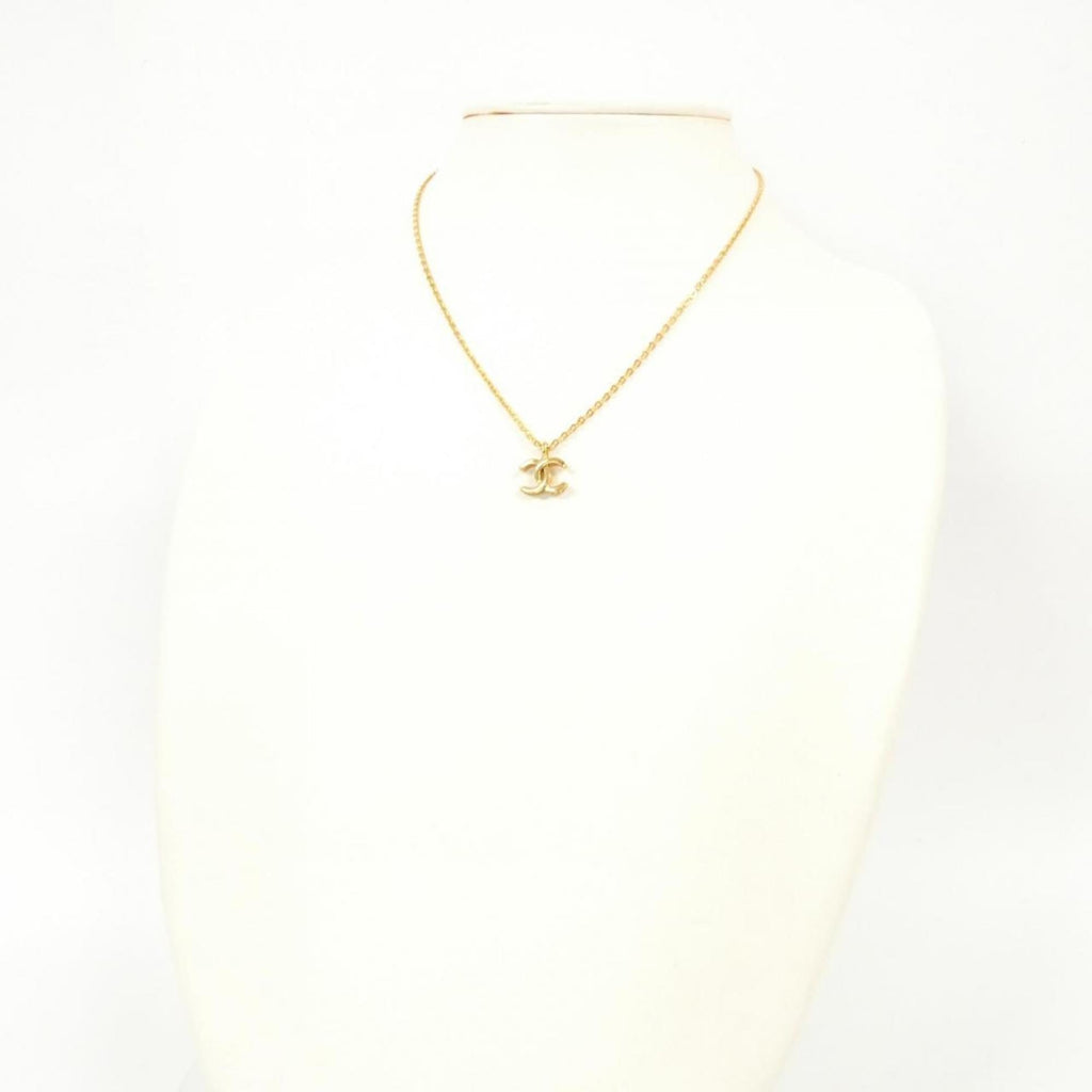 Pendant Necklace Metal