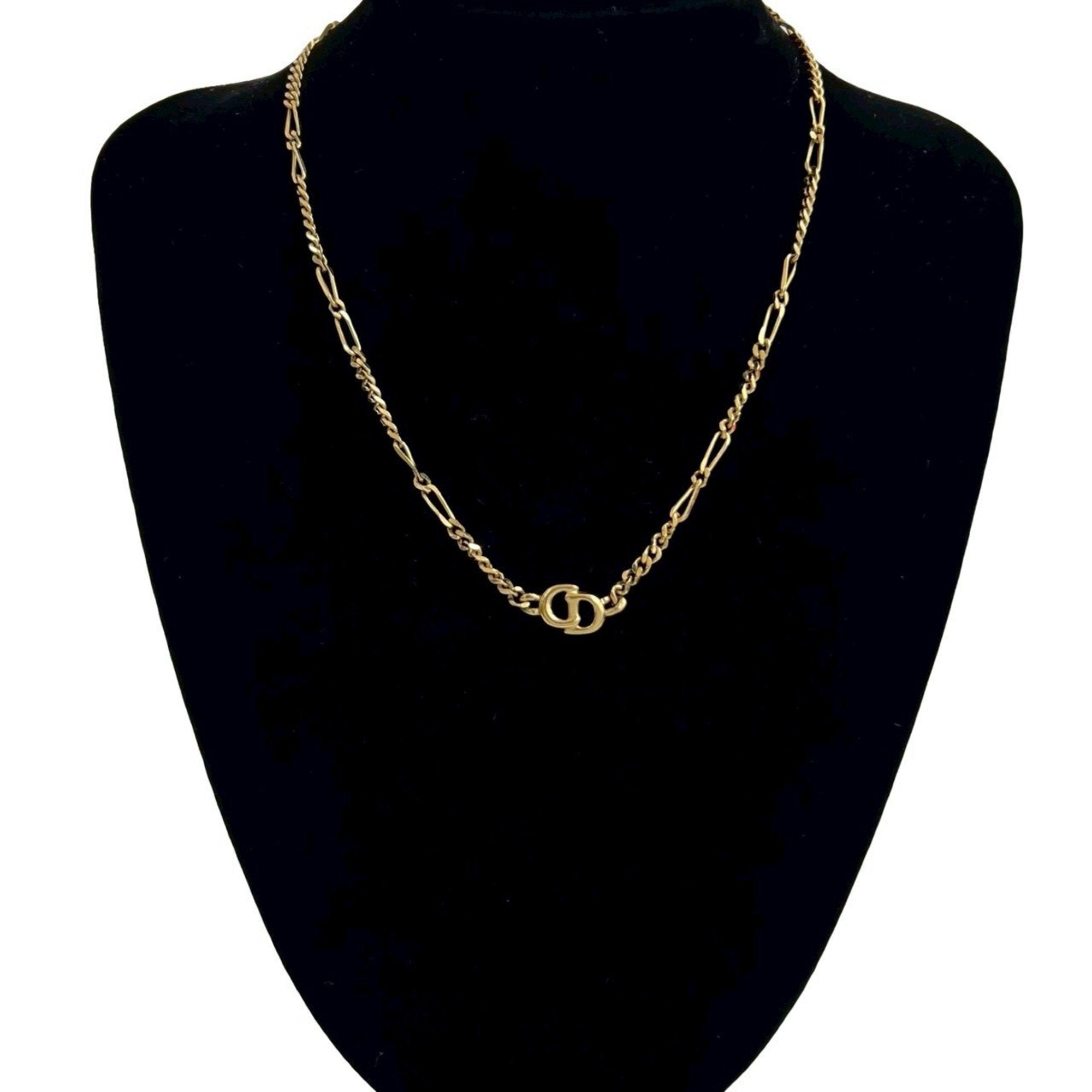 Pendant Necklace Gold Kihei Chain