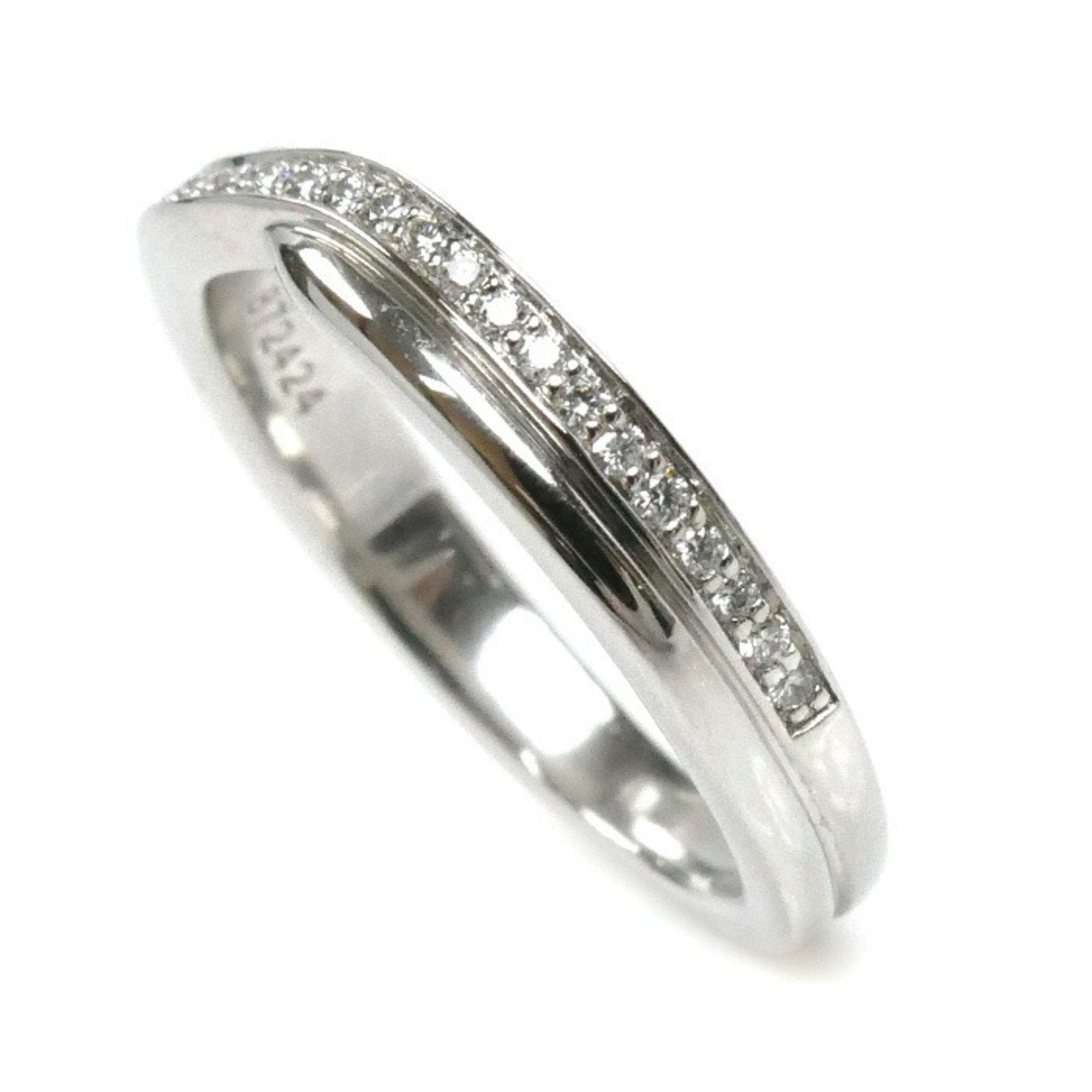 Ring Platinum with Diamond Pavé