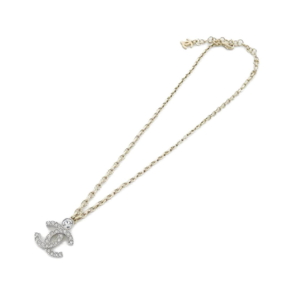 Pendant Necklace Metal