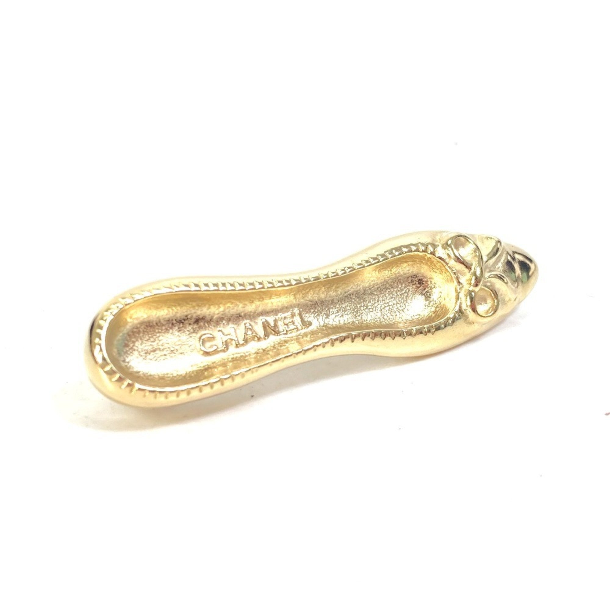 Pumps Motif Brooch Metal