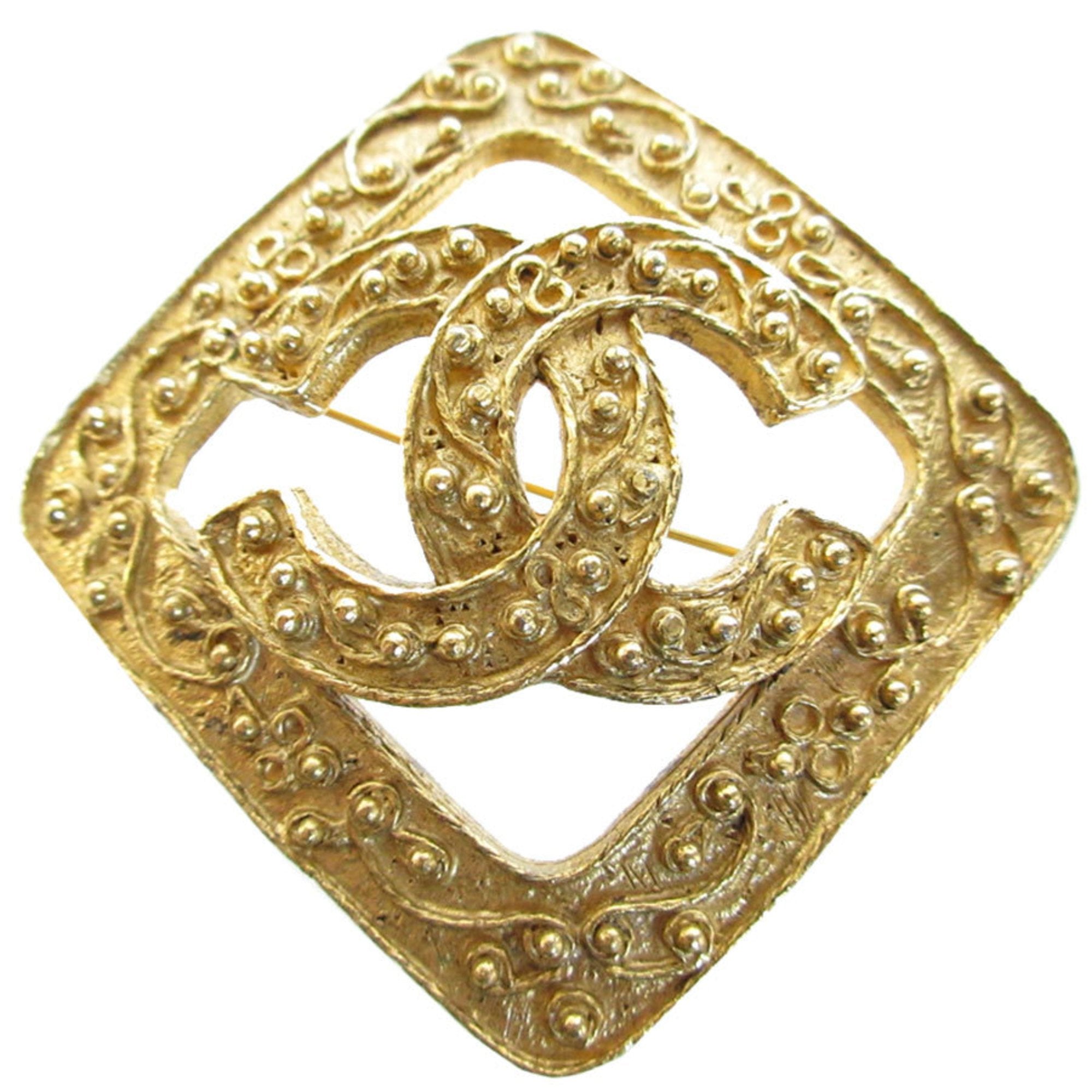 CC Logo Brooch Gold-Tone Metal