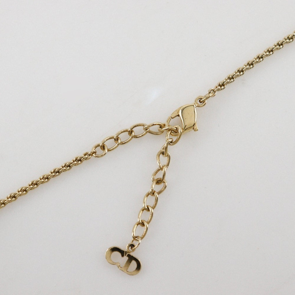 Pendant Necklace Gold with Color Stone