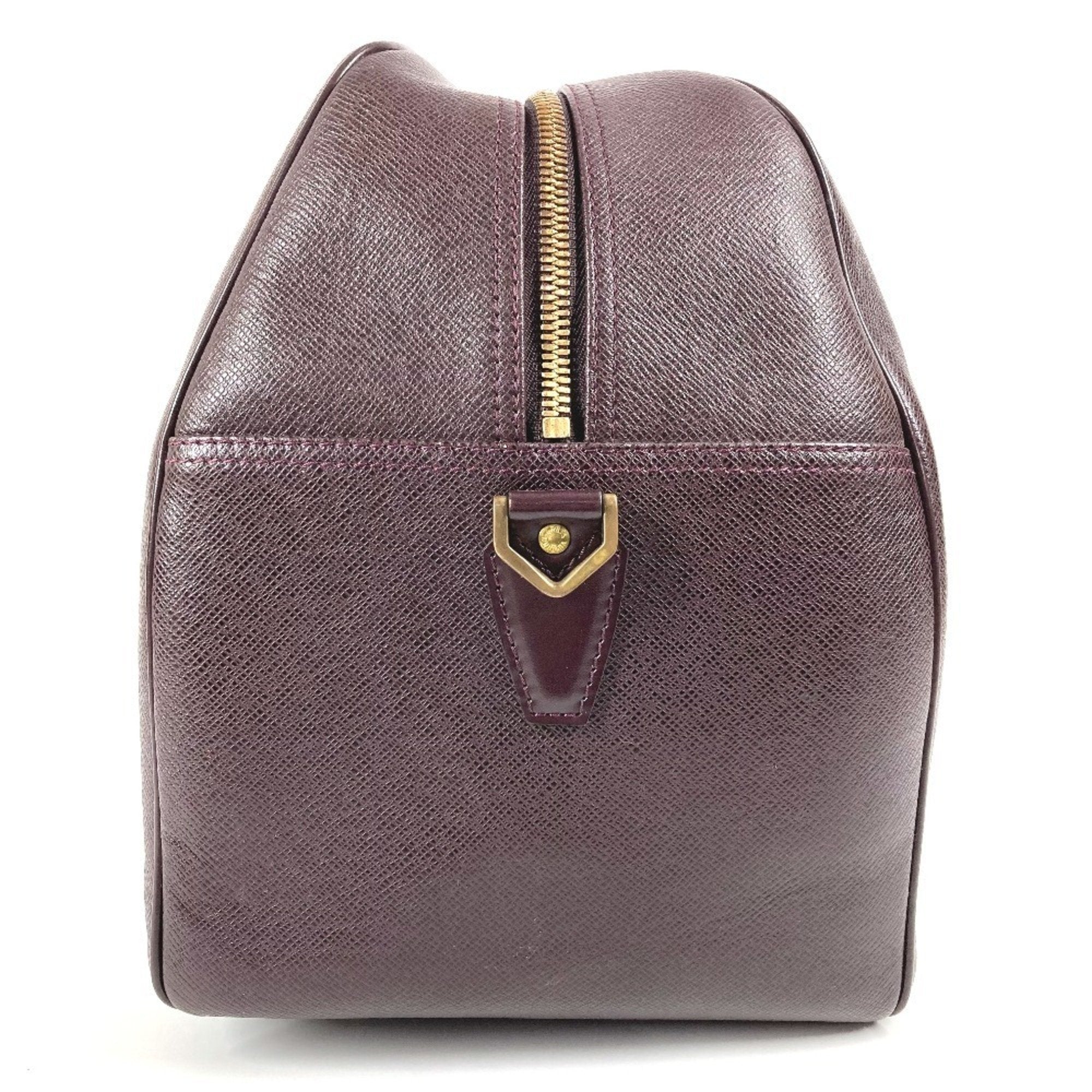 Kendall Handbag Taiga Leather PM