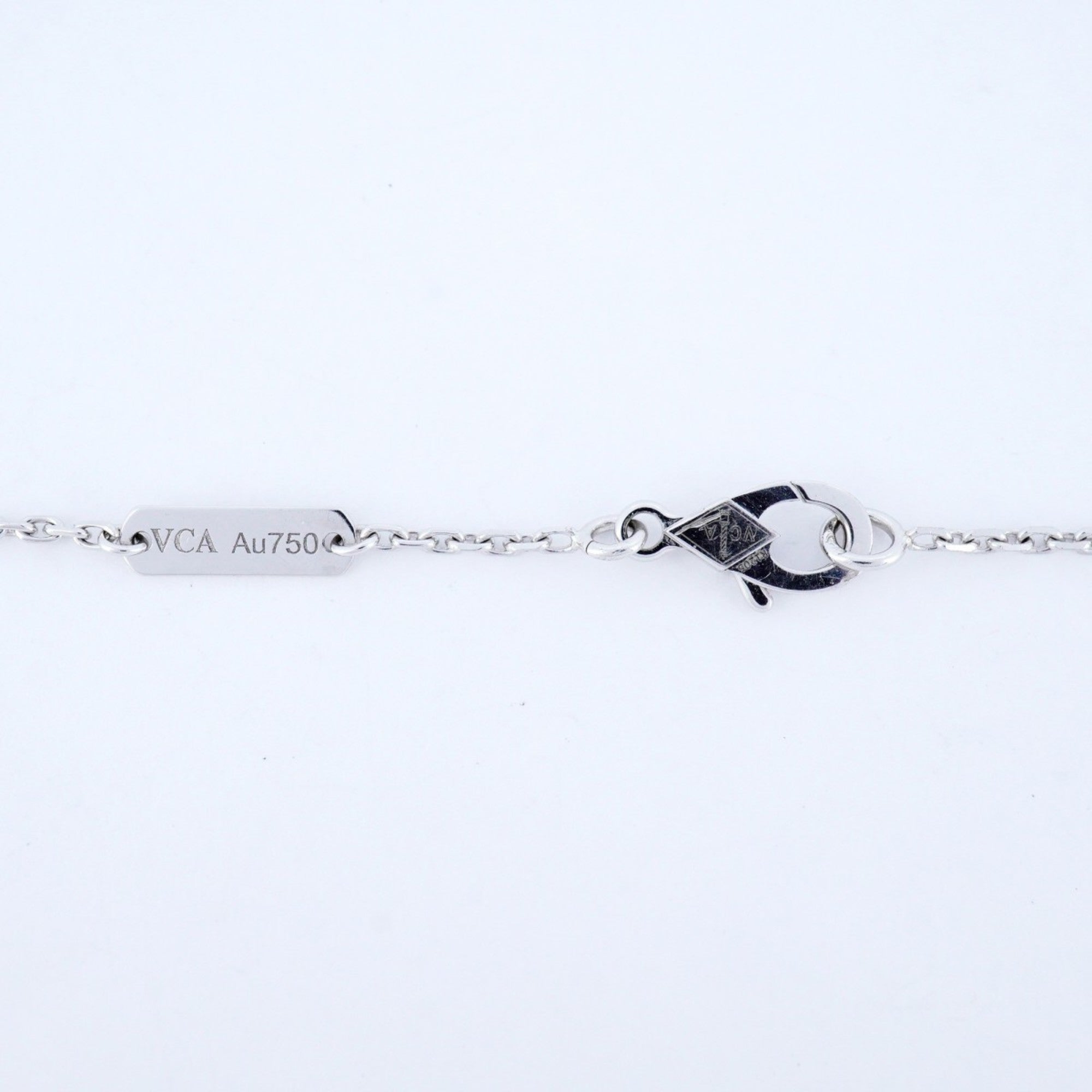 Alhambra Pendant Necklace 18K White Gold and Mother of Pearl
