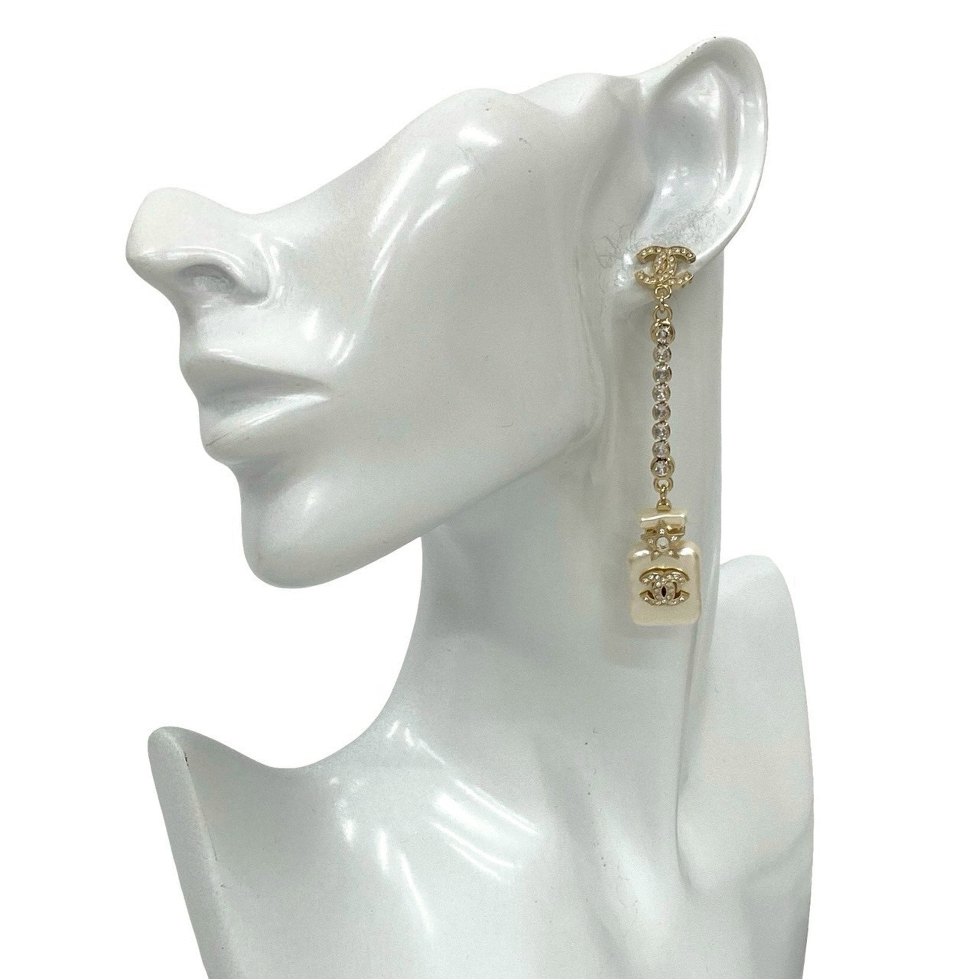 CC Logo Earrings Metal Gold-Tone Metal