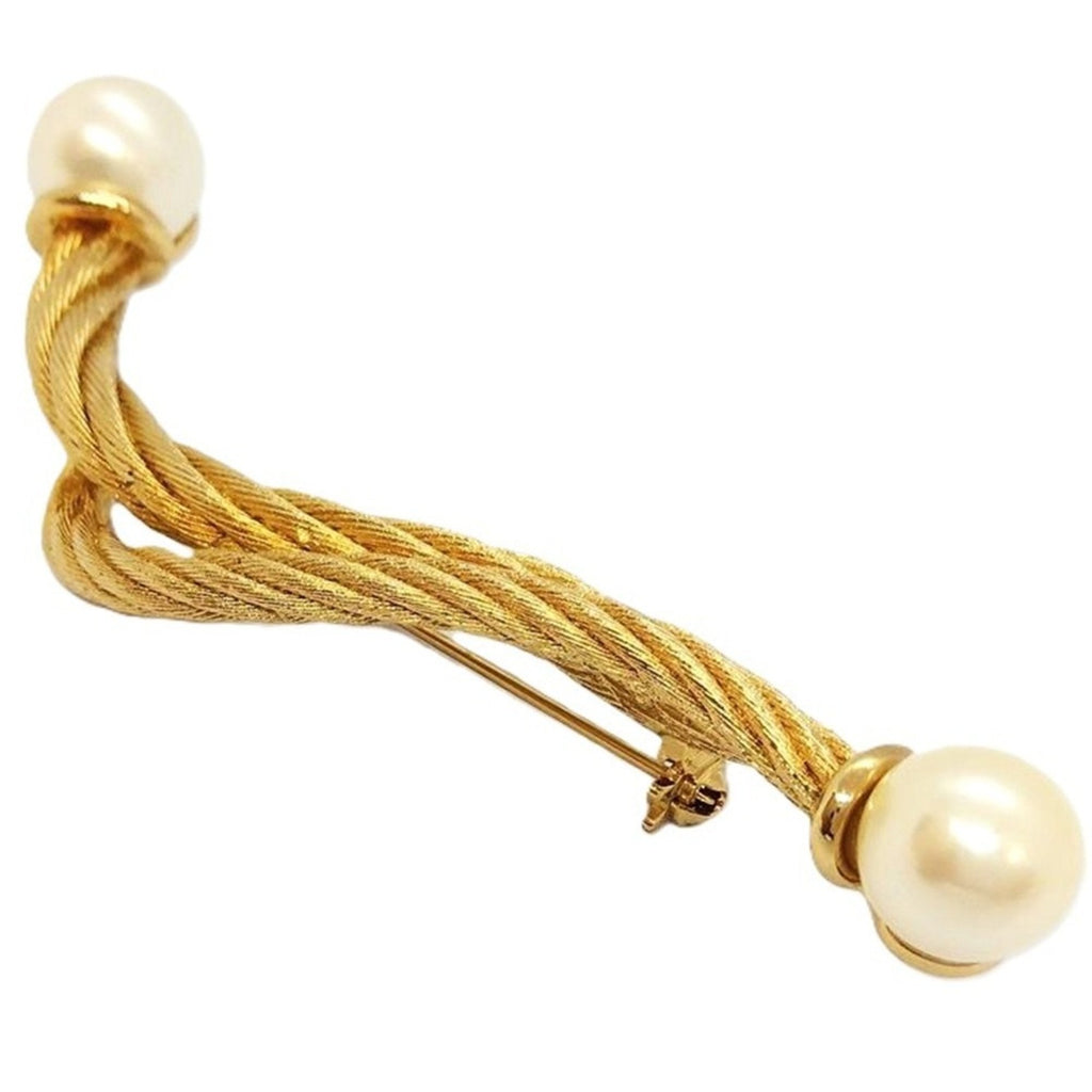 Brooch With Fake Pearl