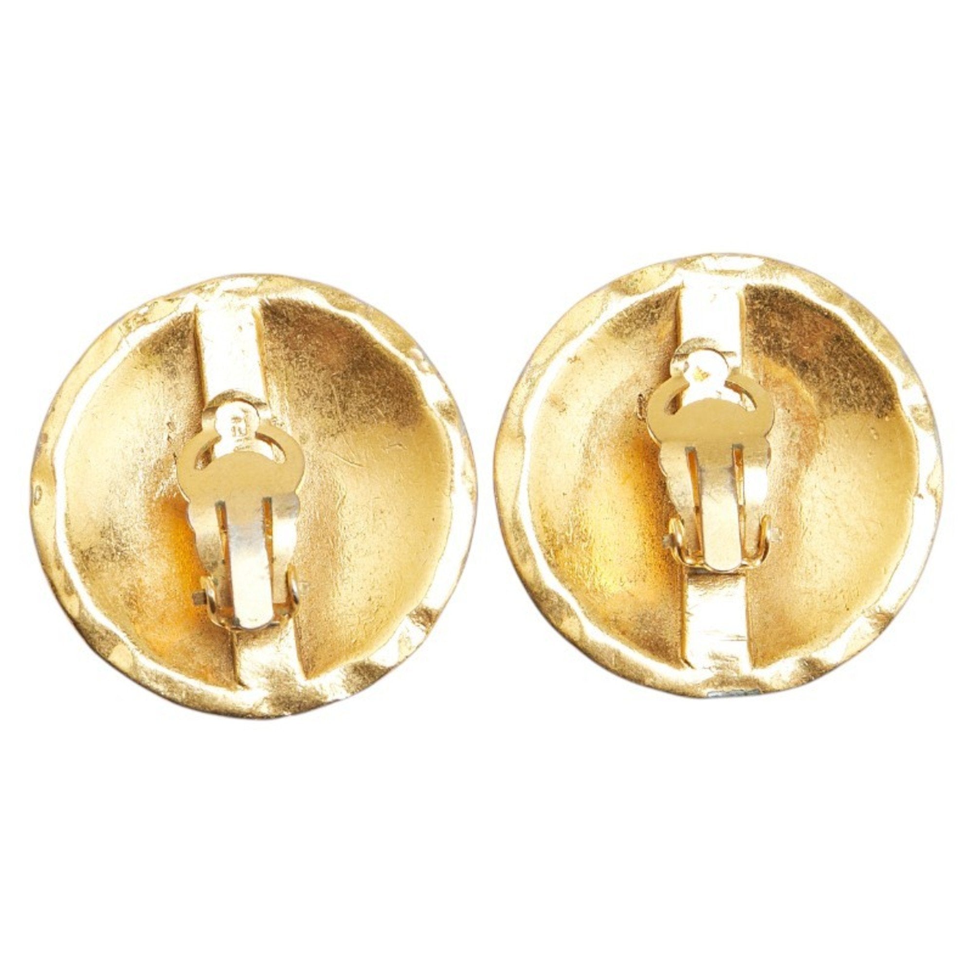 CC Logo Clip-On Earrings Metal Gold-Tone Metal