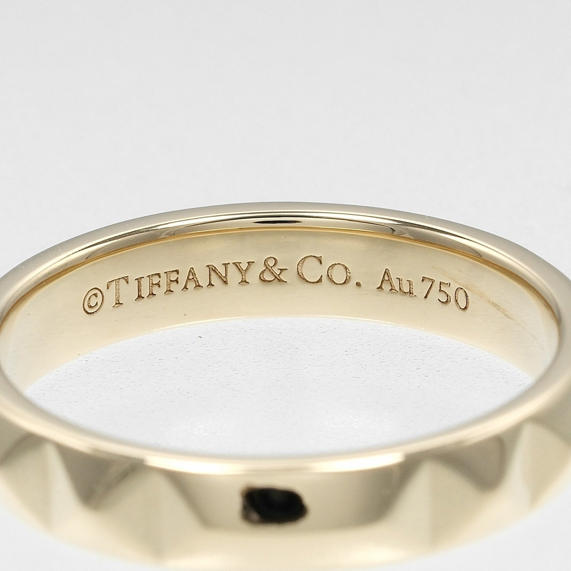 True Band Ring 18K Yellow Gold