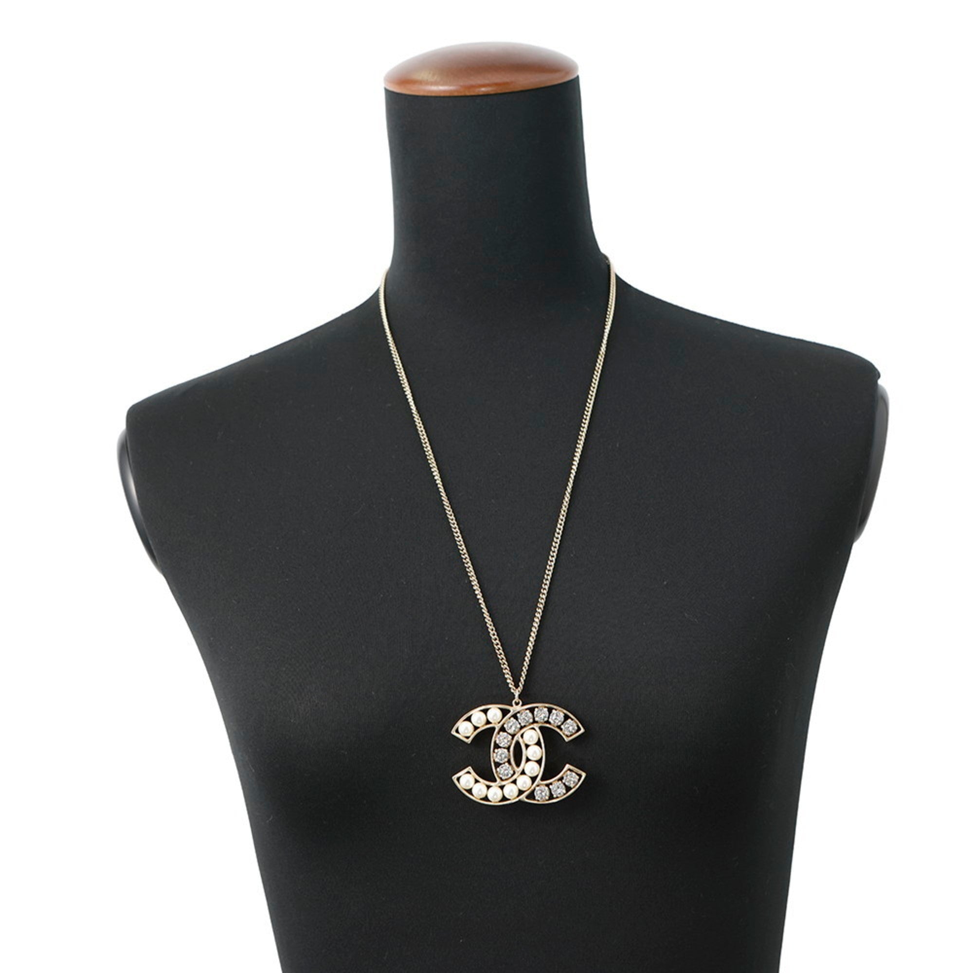 CC Logo Pendant Necklace Metal