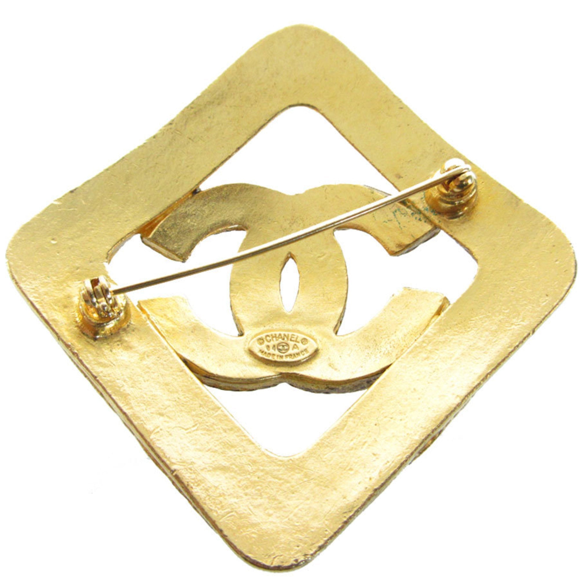 CC Logo Brooch Gold-Tone Metal