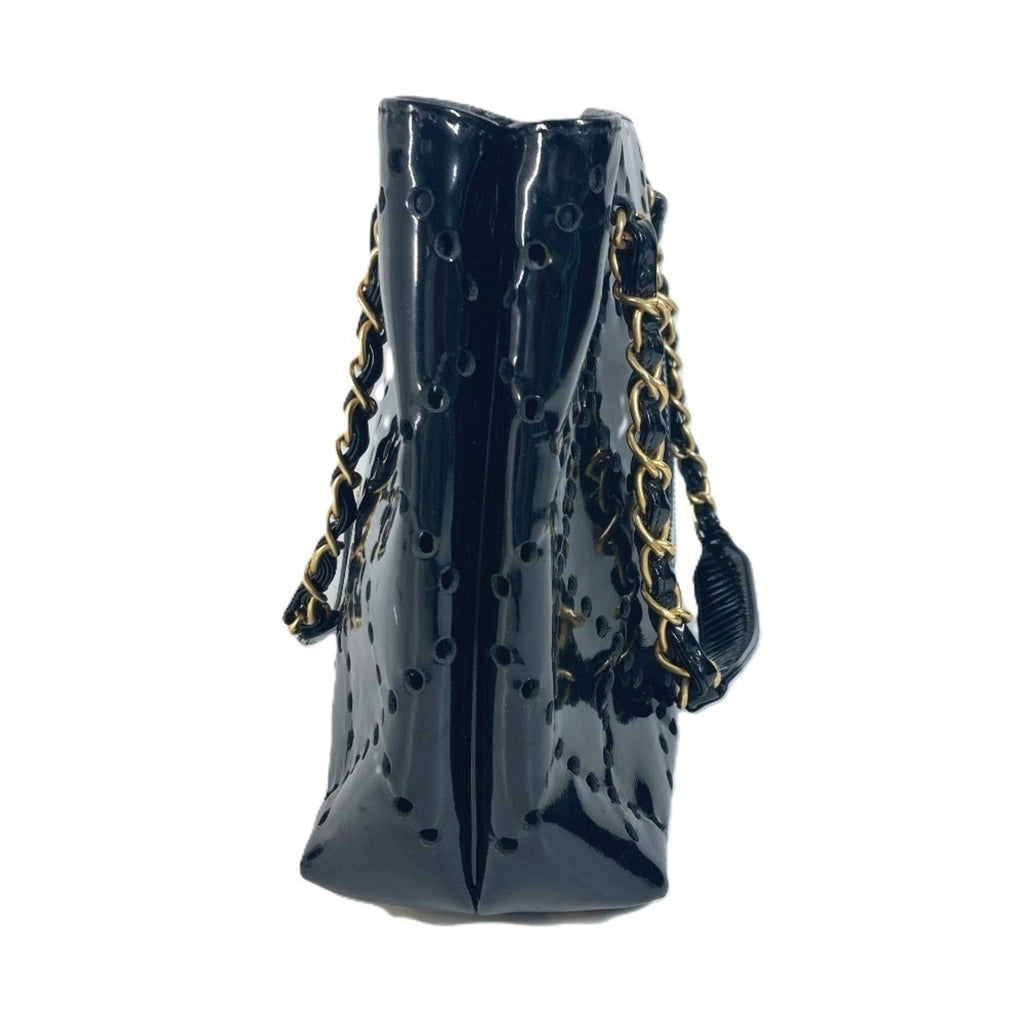 CC Chain Tote Perforated Patent Medium