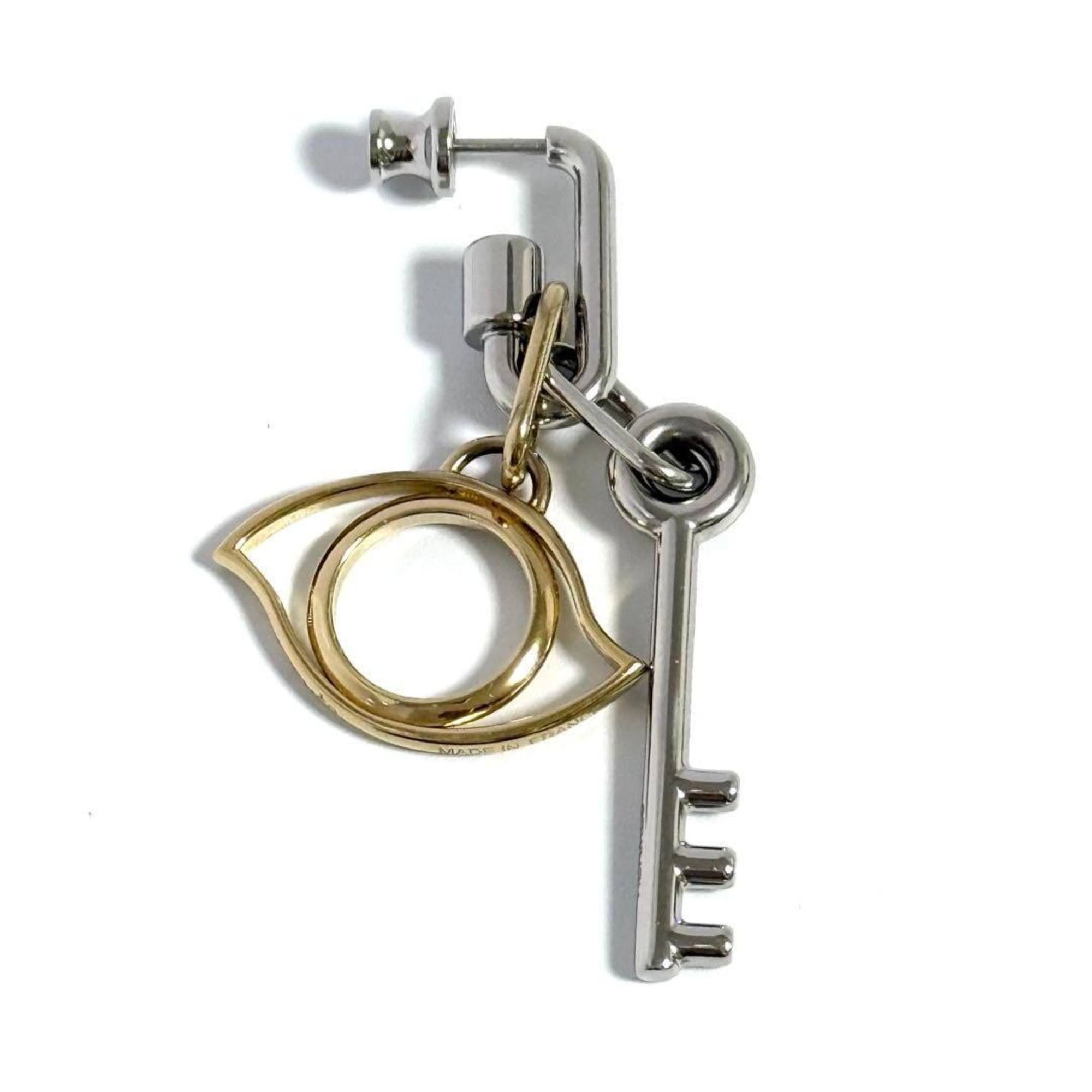 Ring Metal