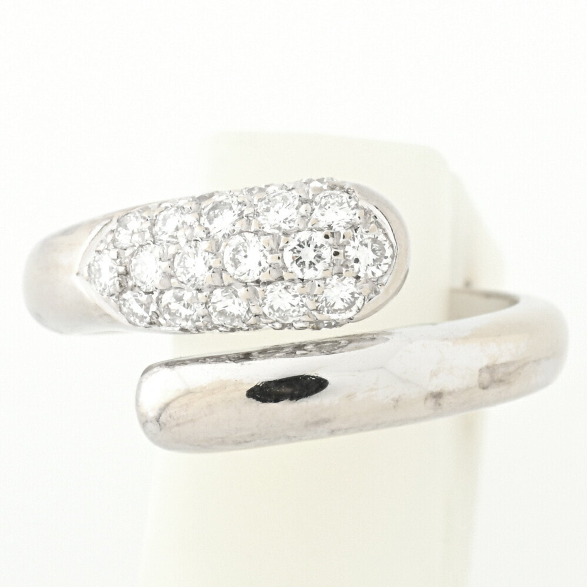 Asto Ring 18K White Gold with Diamond