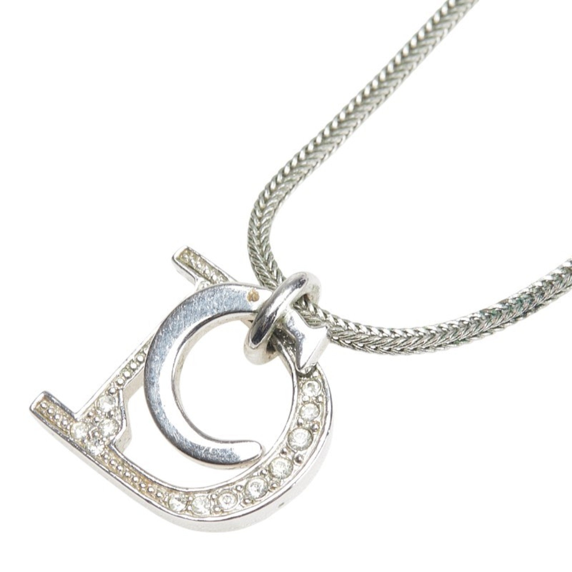 Pendant Necklace Metal with Rhinestone