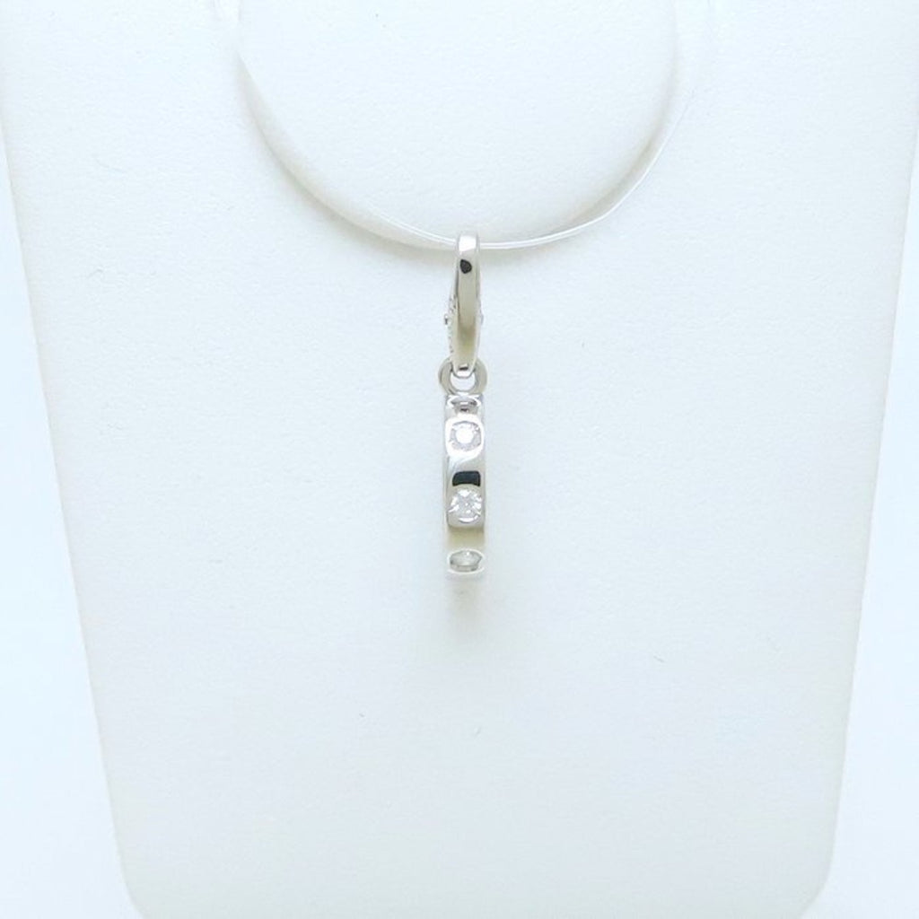 Baby Love Charm 18K White Gold with 7 Diamonds