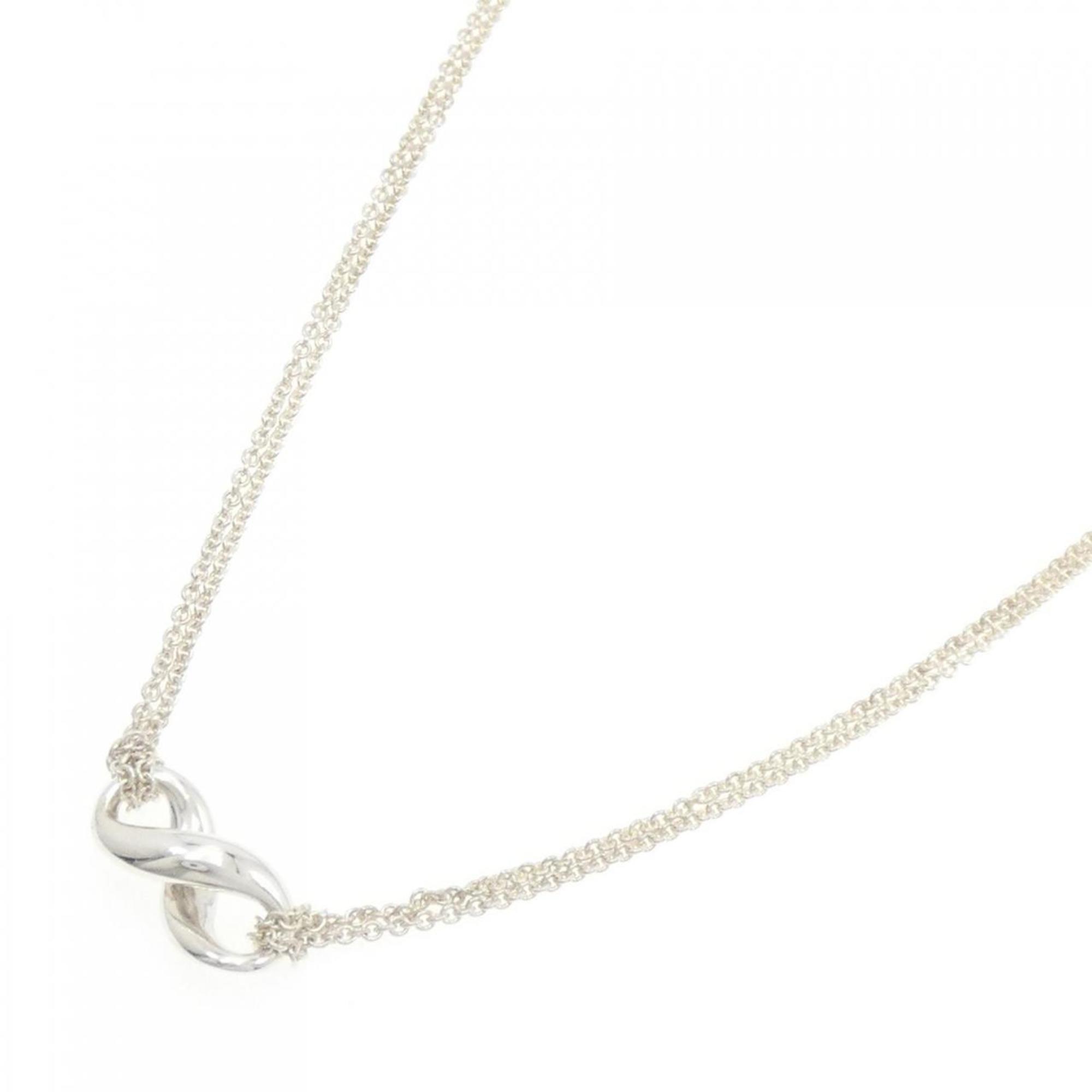 Figure 8 Pendant Necklace Sterling Silver