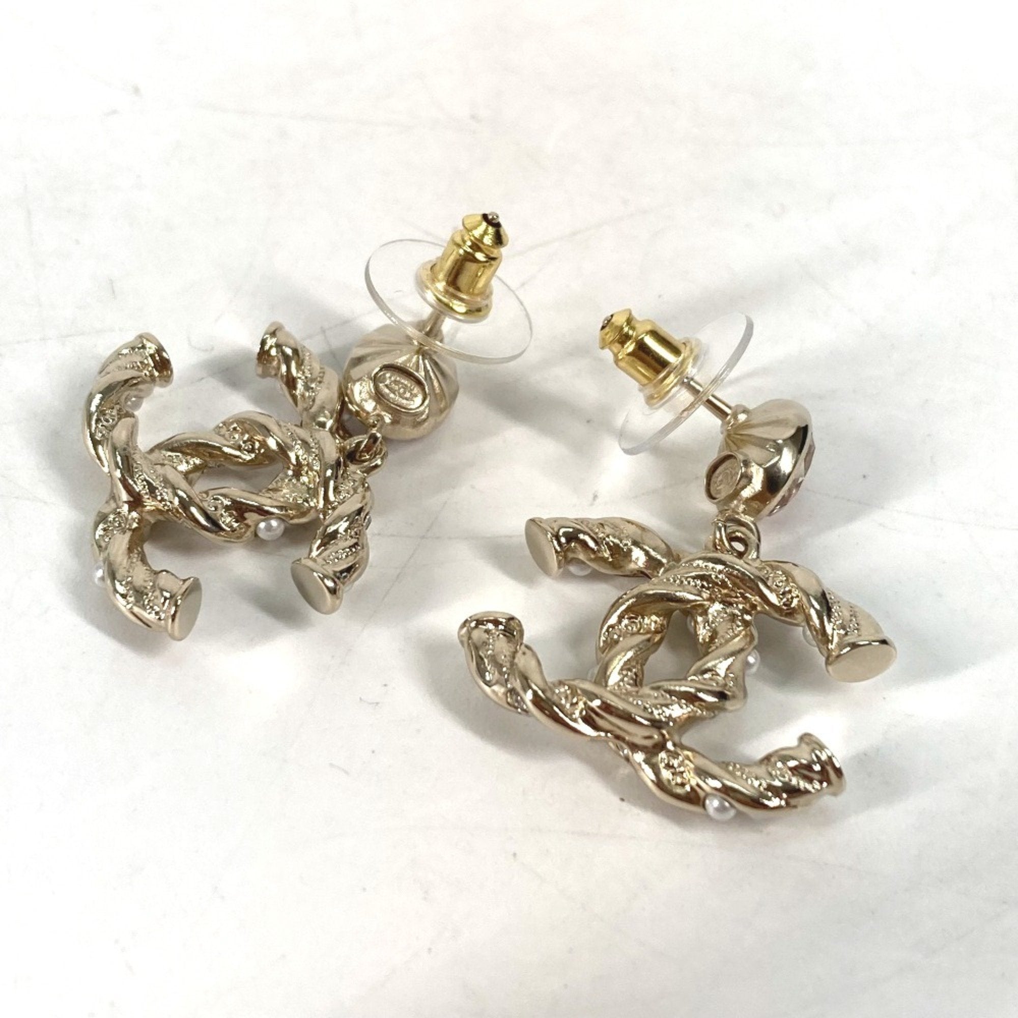 CC Logo Earrings Gold-Tone Metal Gold-Tone Metal