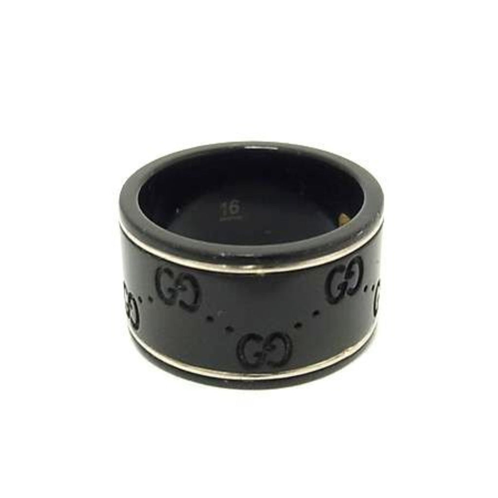 Ring 18K White Gold with Black Synthetic Corundum