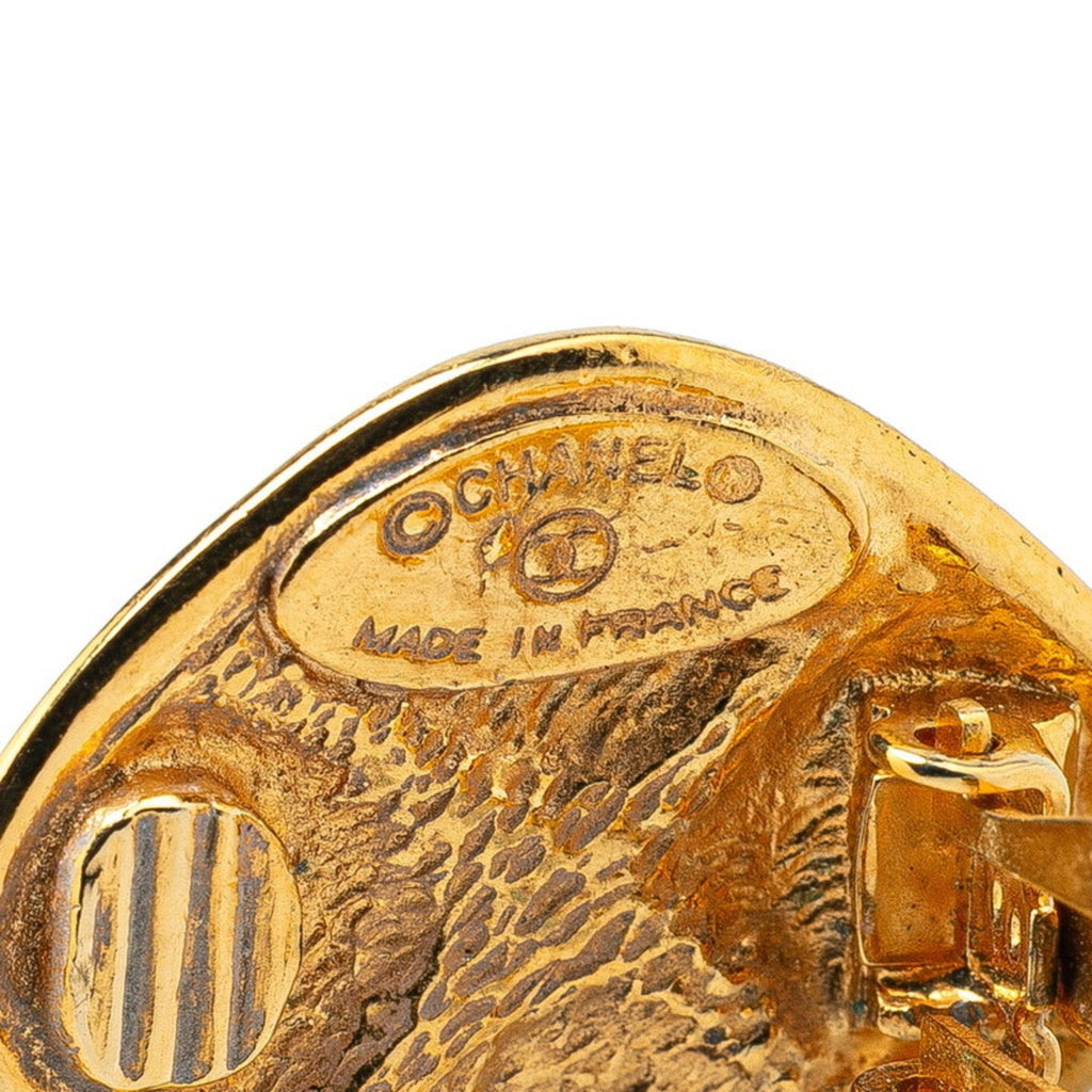 Matelasse Clip Earrings Metal Gold-Tone Metal