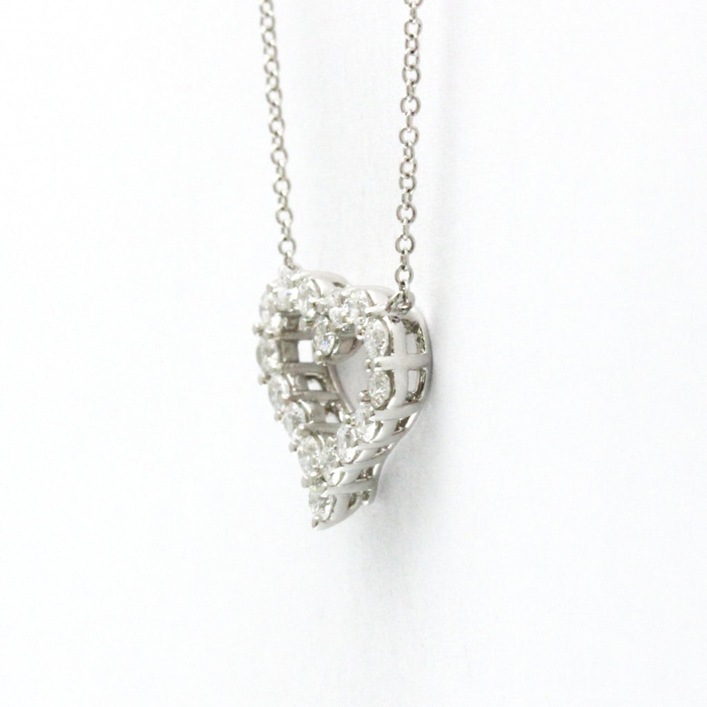 Sentimental Heart Pendant Necklace Platinum with Diamond