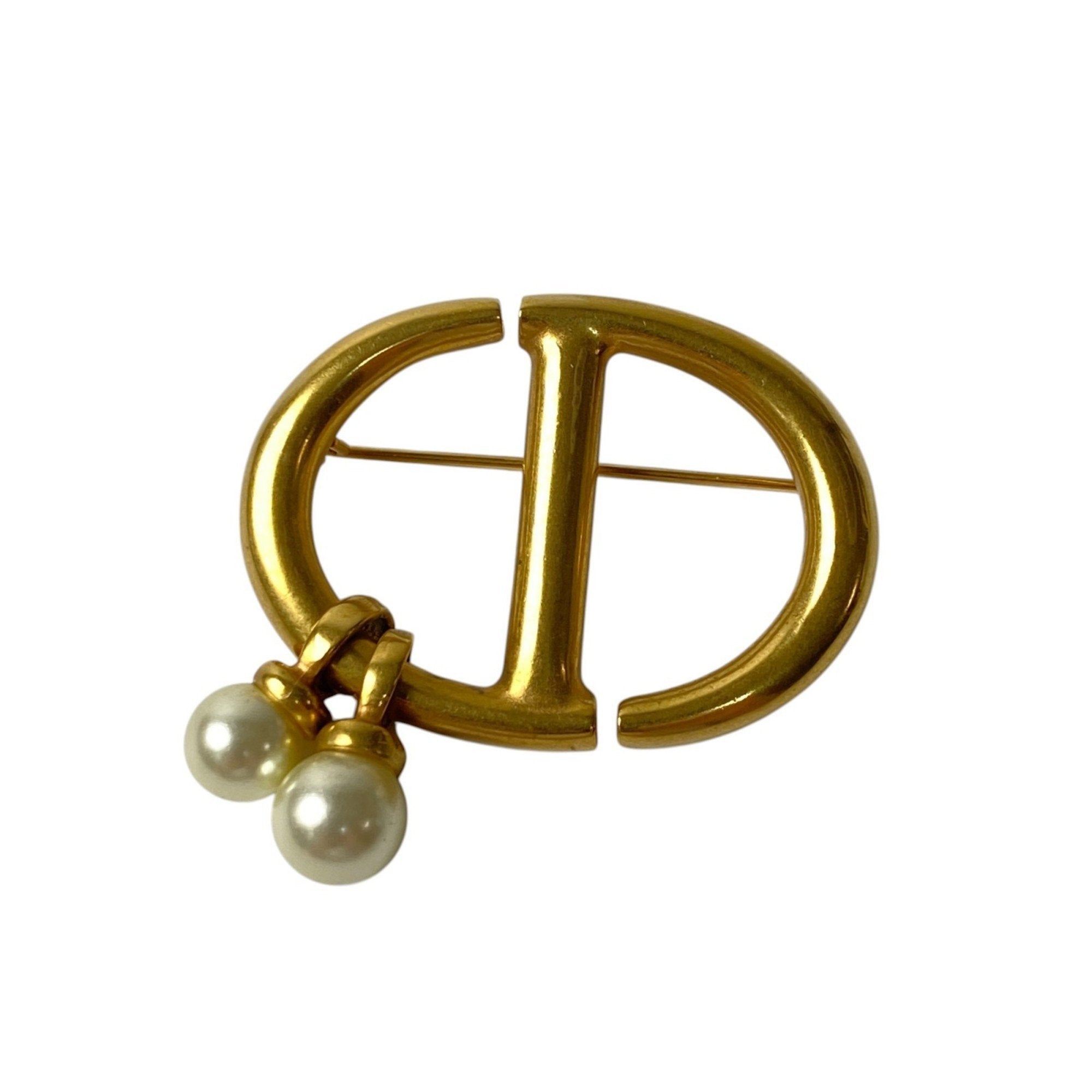 CD Brooch Metal With Faux Pearls