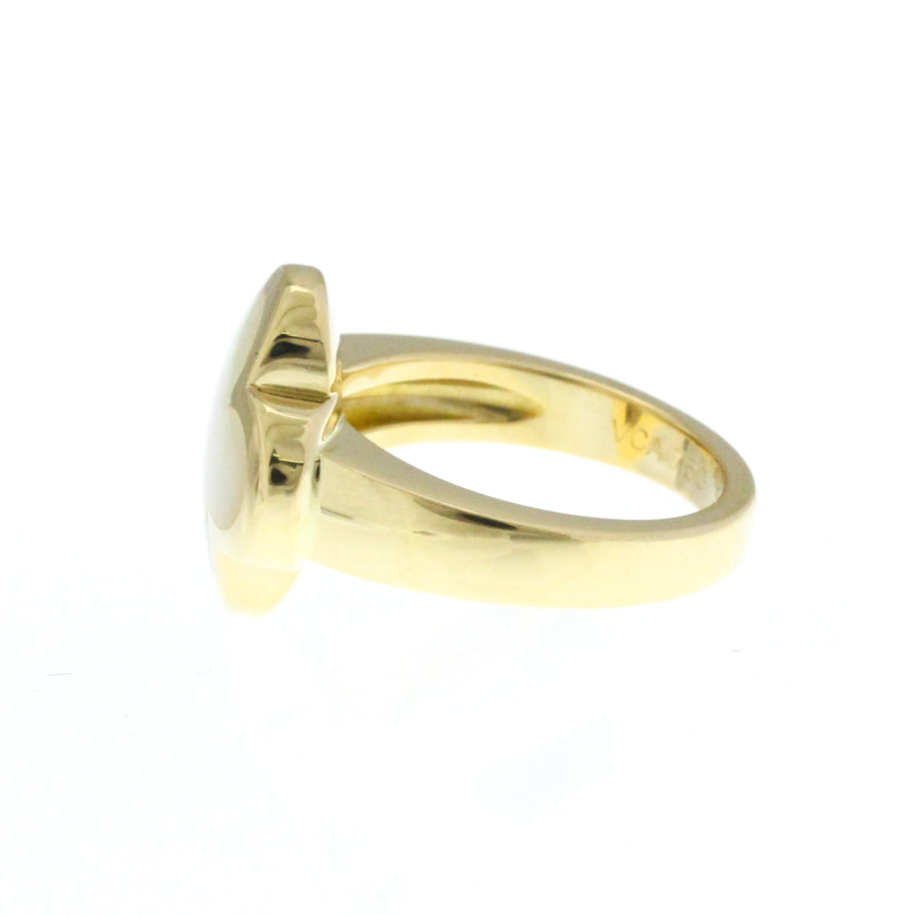 Alhambra Ring 18K Yellow Gold and Mother of Pearl