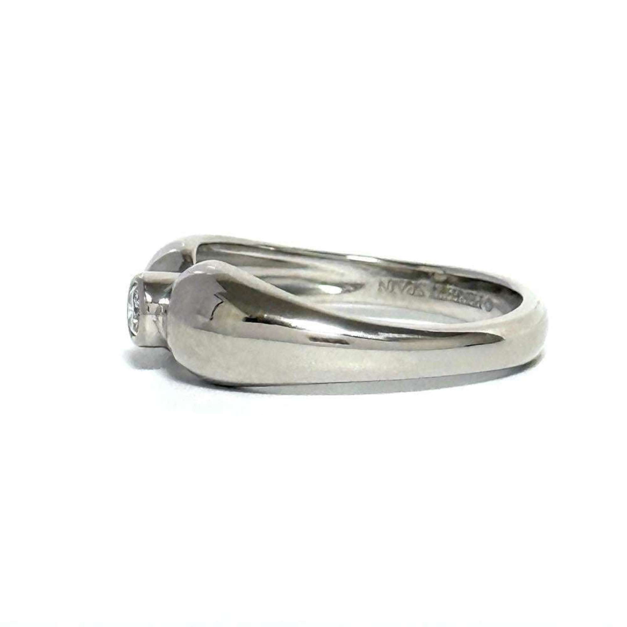Double Teardrop Ring Platinum